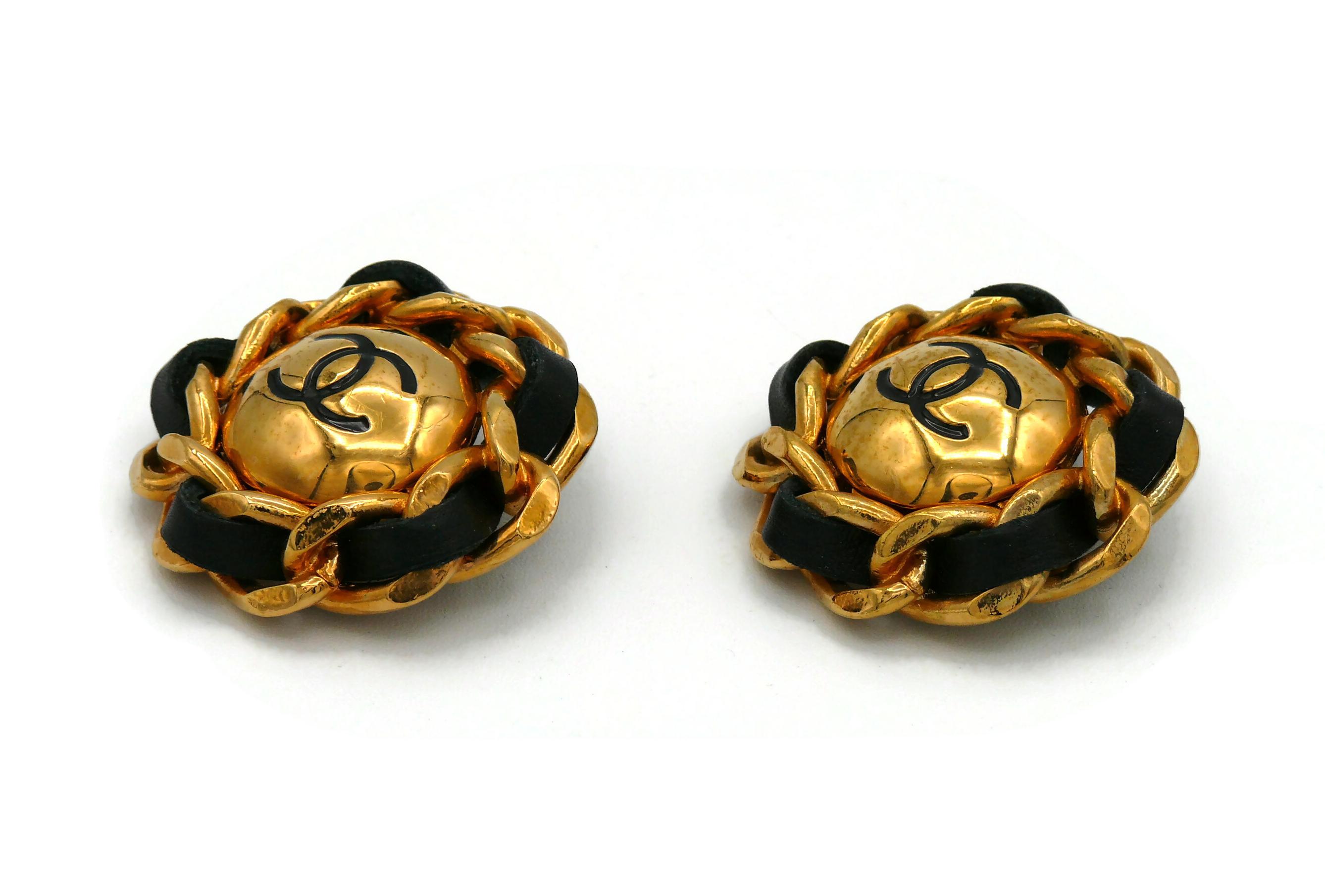 CHANEL by KARL LAGERFELD Vintage Chain Black Leather CC Clip On Earrings, 1994 For Sale 1
