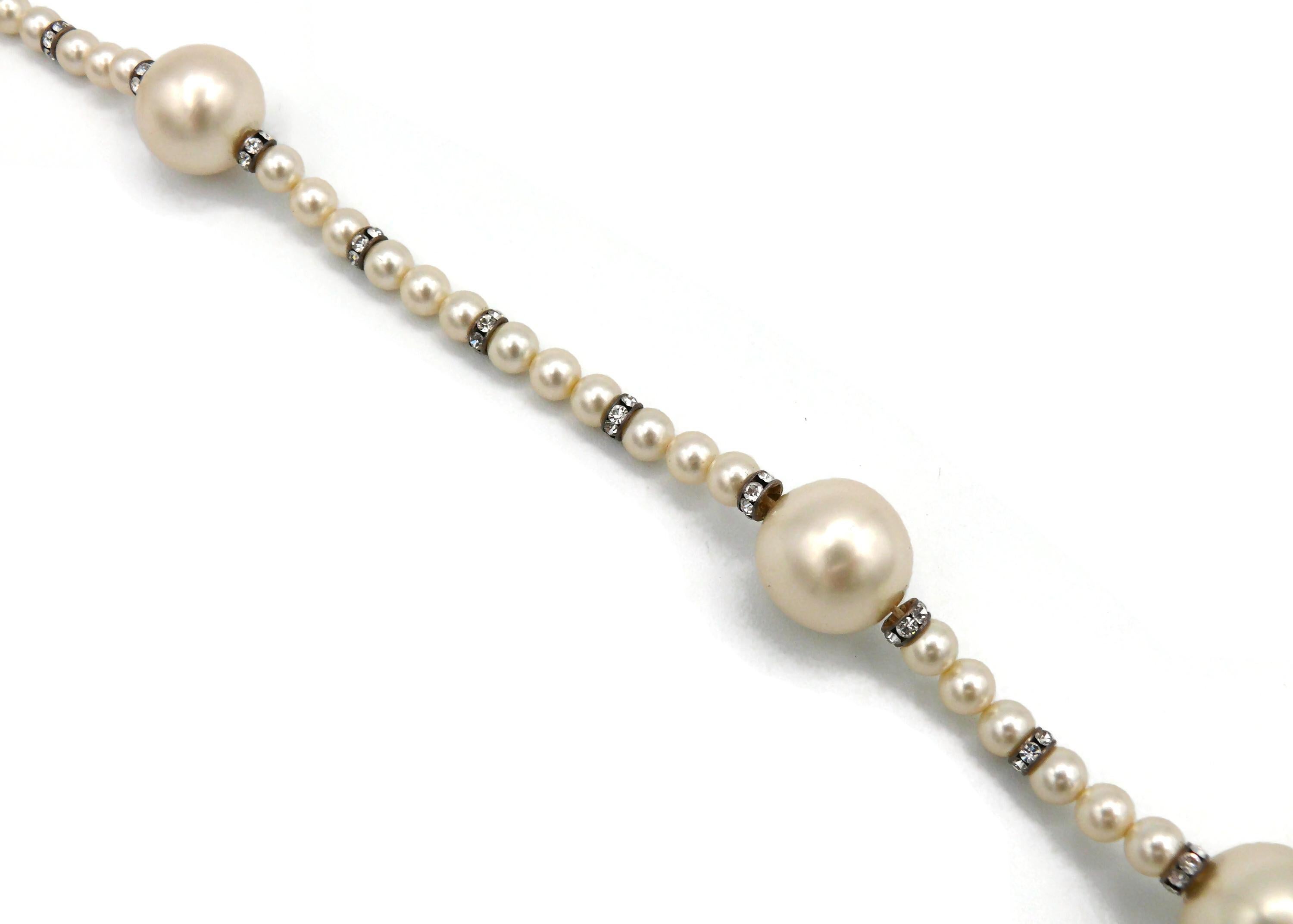 CHANEL by KARL LAGERFELD Vintage Faux Pearl and Crystal Necklace, Fall 1993 For Sale 3