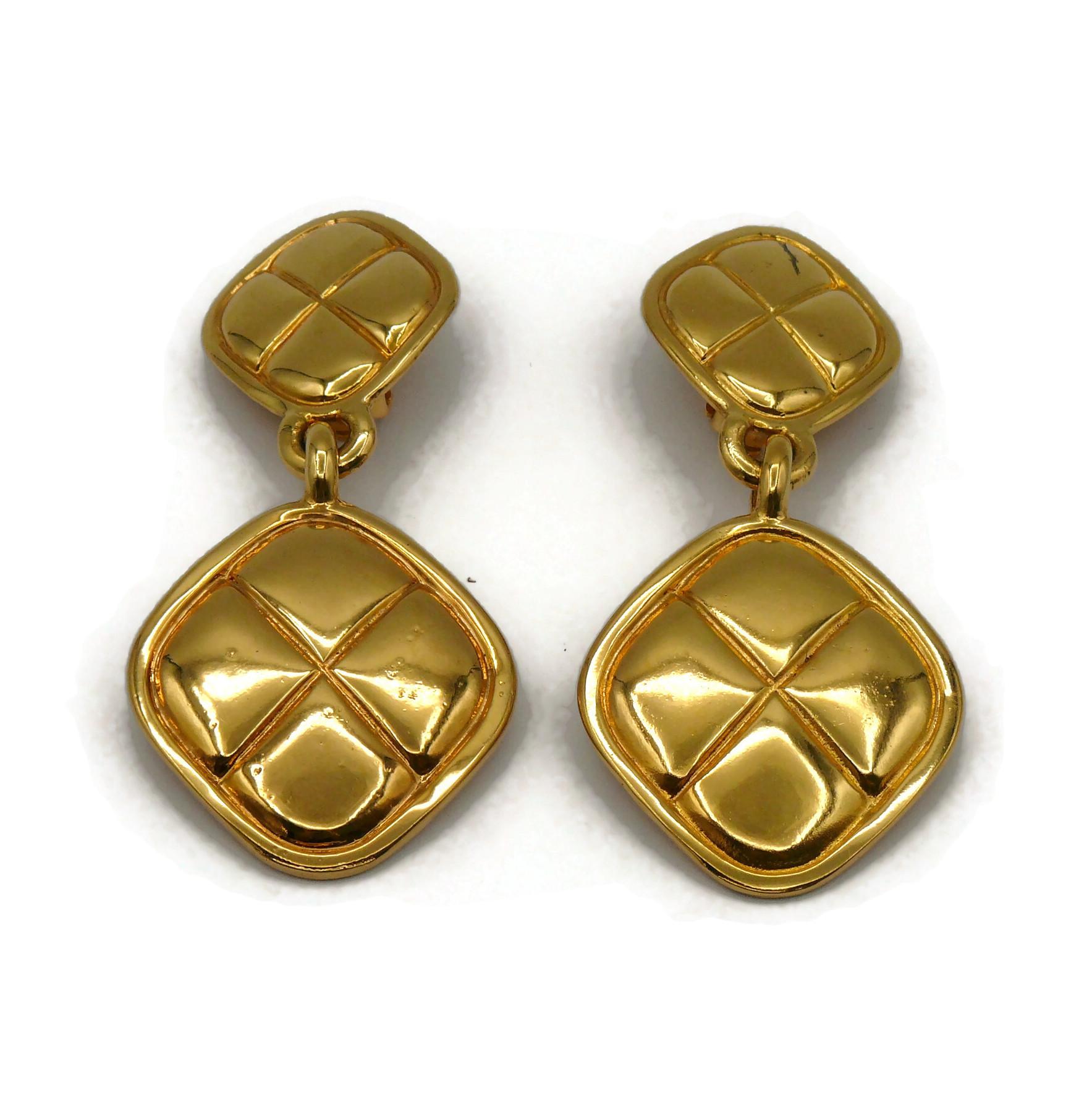 Women's CHANEL by KARL LAGERFELD Vintage Gold Tone Quilted Dangling Earrings For Sale