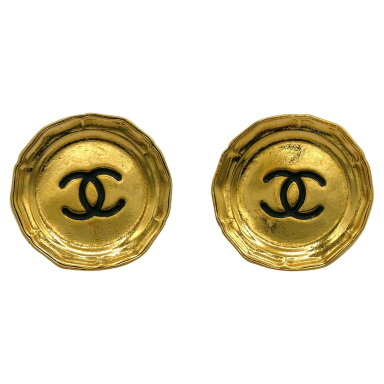 CHANEL by KARL LAGERFELD Vintage Massive Dish Plate CC Clip On Earrings, 1989 Chanel Vintage Clip on Earrings - Etsy main image 3