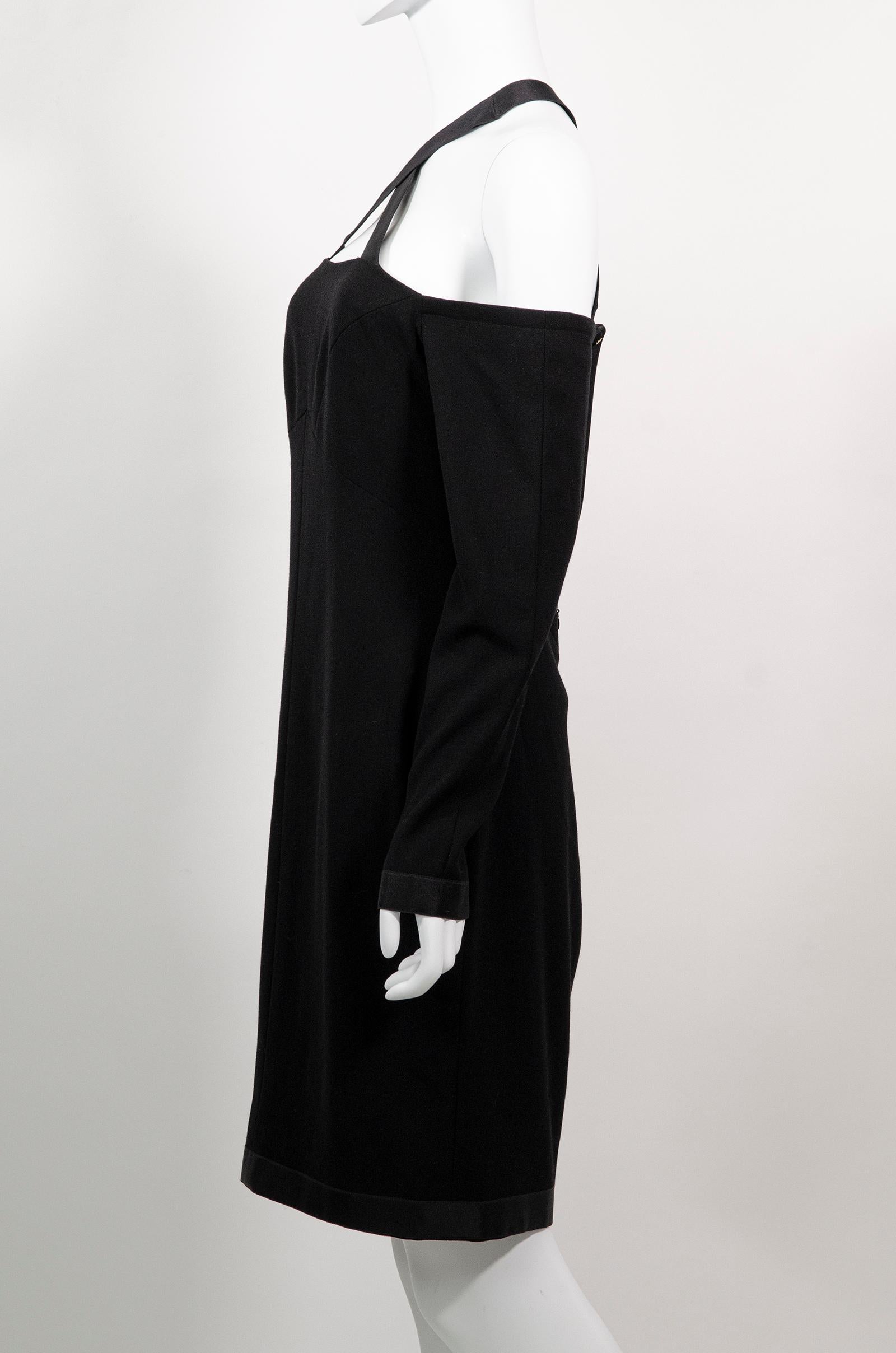 chanel black dress with white collar