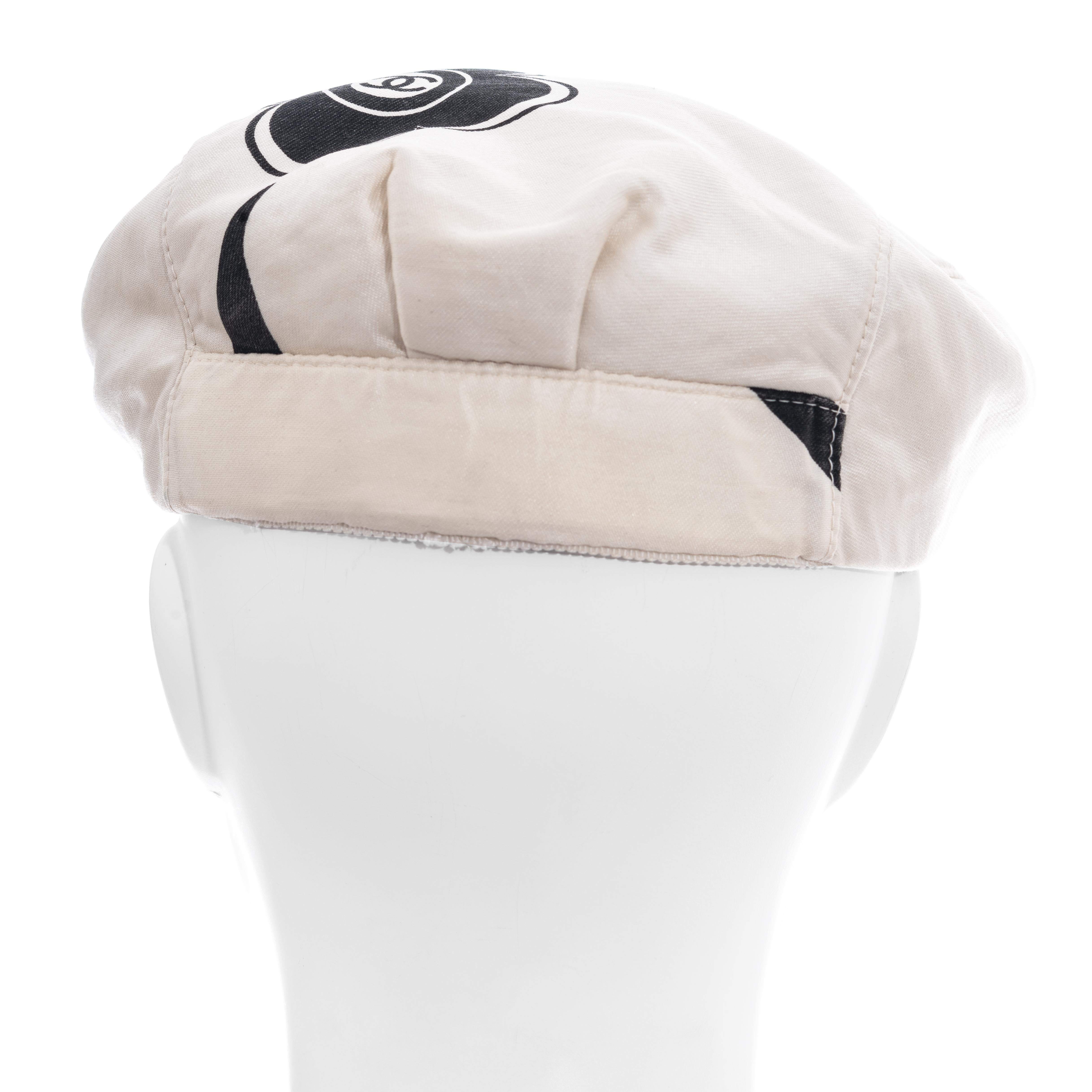 Chanel by Karl Lagerfeld white and black silk flat cap, ss 2002  In Good Condition For Sale In London, GB