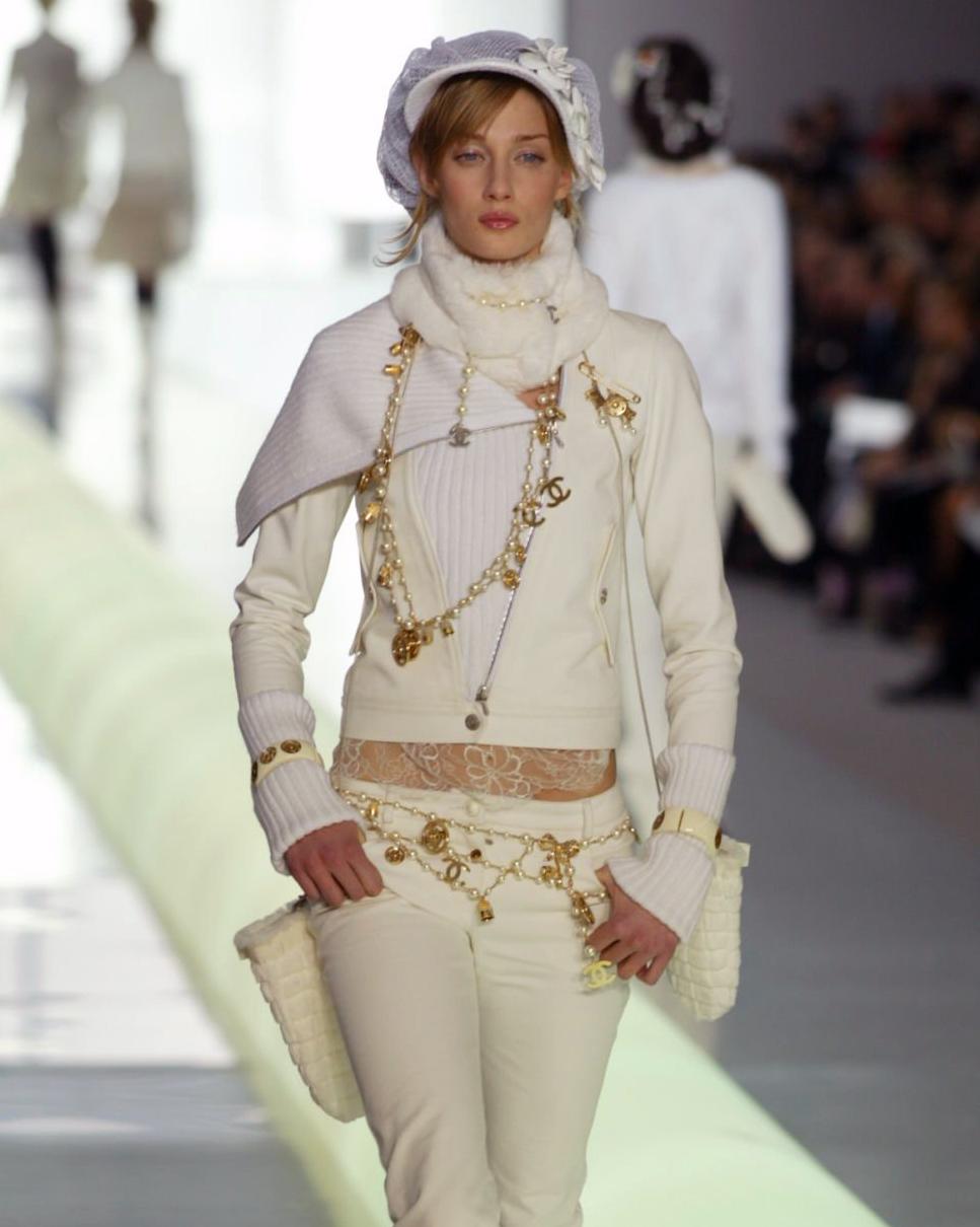 Chanel by Karl Lagerfeld White Rabbit Fur Collar and Cuffs, fw 2003 For Sale 1
