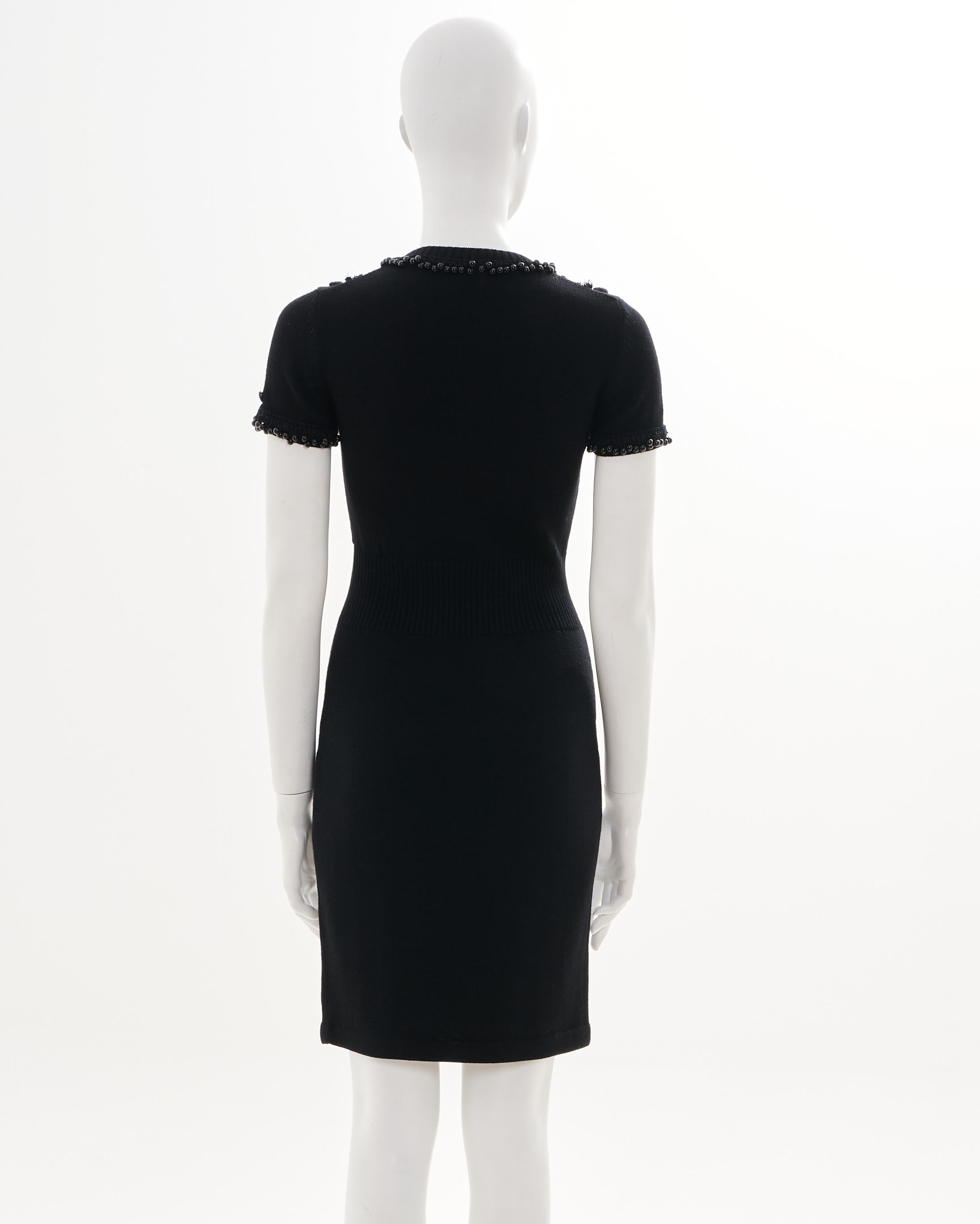 Chanel by Karl Lagerfield Black Cashmere Embellished Dress with Beading Details In Excellent Condition For Sale In Milano, IT
