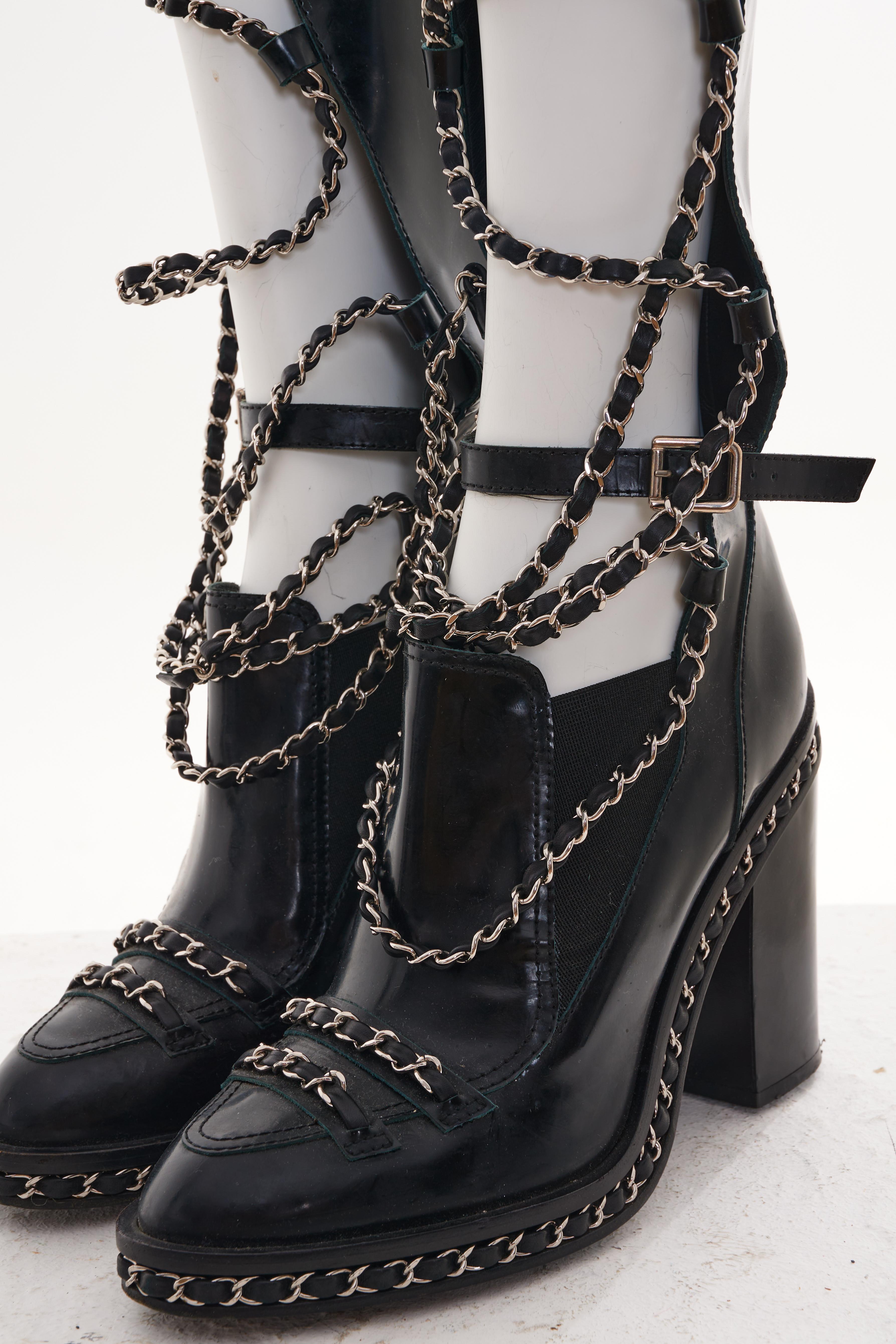 Chanel by Karl Lagerfield F/W2013 Black Leather Chain Obsession Block Heel Boots For Sale 5