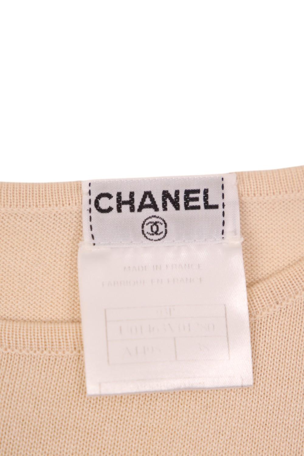 Chanel by Karl Lagerfield S/S 2003 Pink Silk Set Cardigan and Top in vendita 10