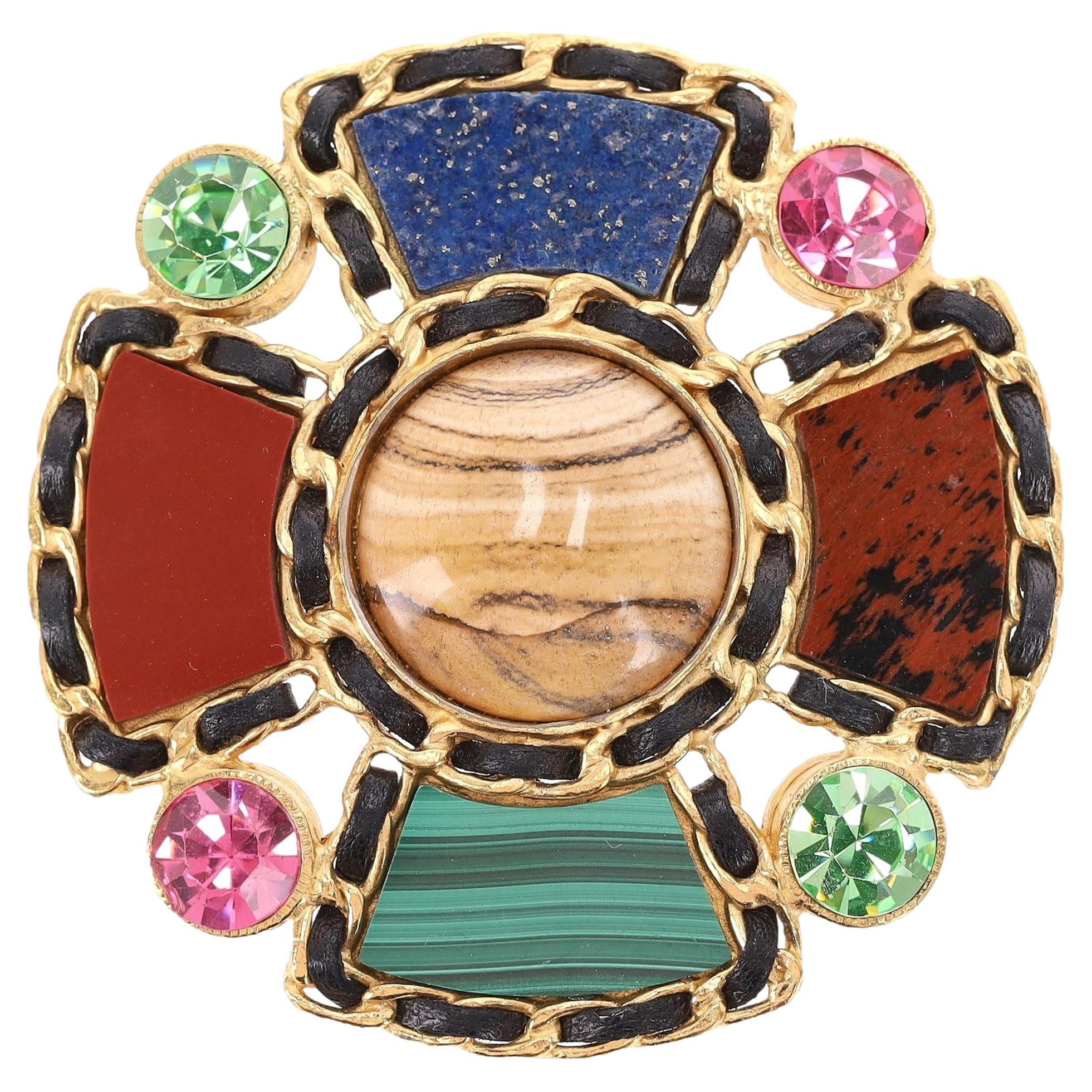 Chanel Byzante Gripoix Sobredimensionado, Broche Cruz de Malta de Cristal en venta