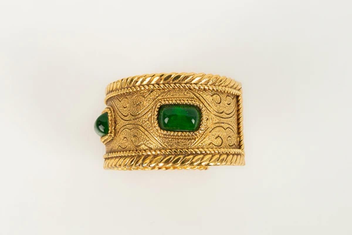 Chanel Byzantine Bracelet in Gilded Metal and Cabochons in Green Glass Paste 1