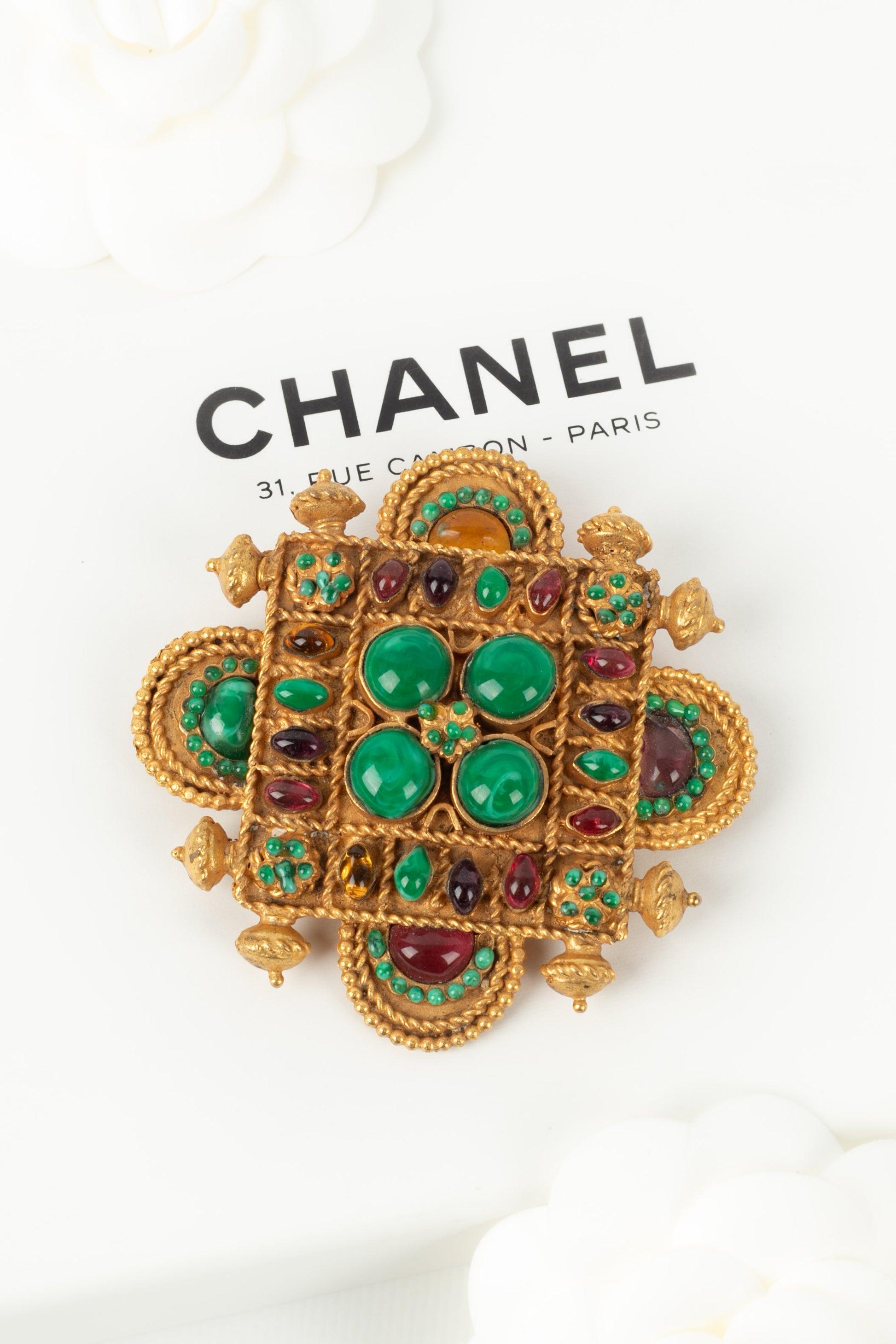 Chanel Byzantine Brooch with Glass Paste For Sale 2