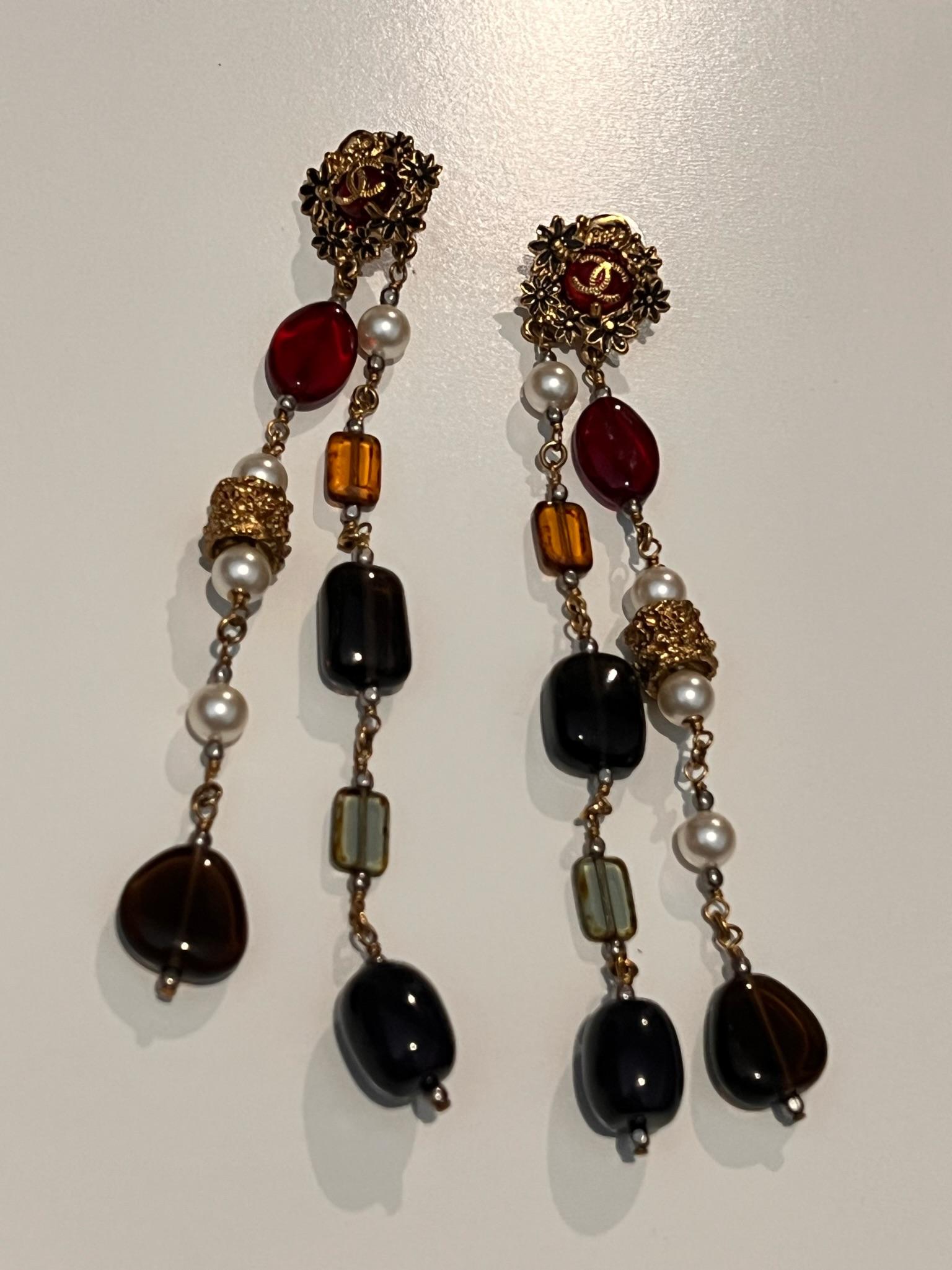 Chanel Byzantine Collection long drop multicoloured bead ear rings with CC logo In Excellent Condition In COLLINGWOOD, AU