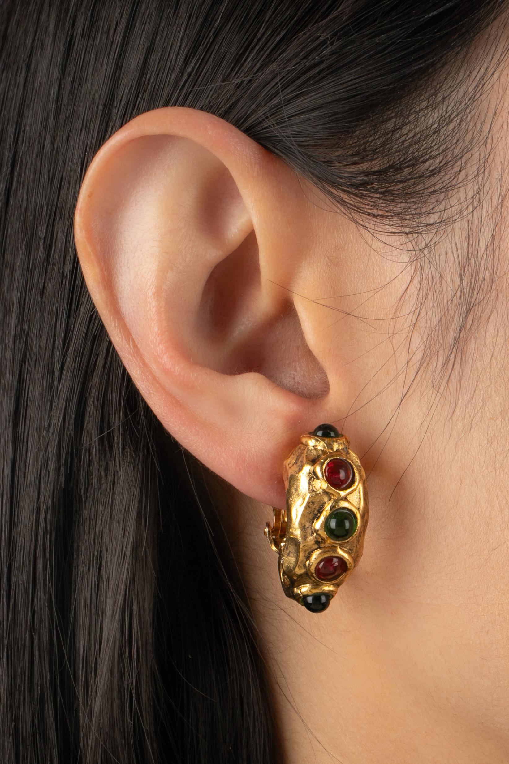 Boucles d'oreilles byzantines Chanel en vente 2