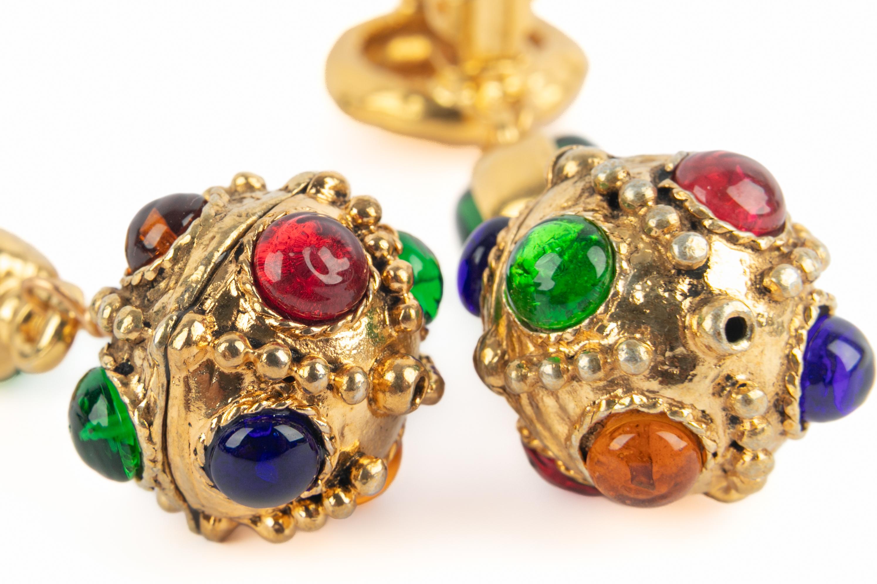 Boucles d'oreilles byzantines Chanel en vente 2
