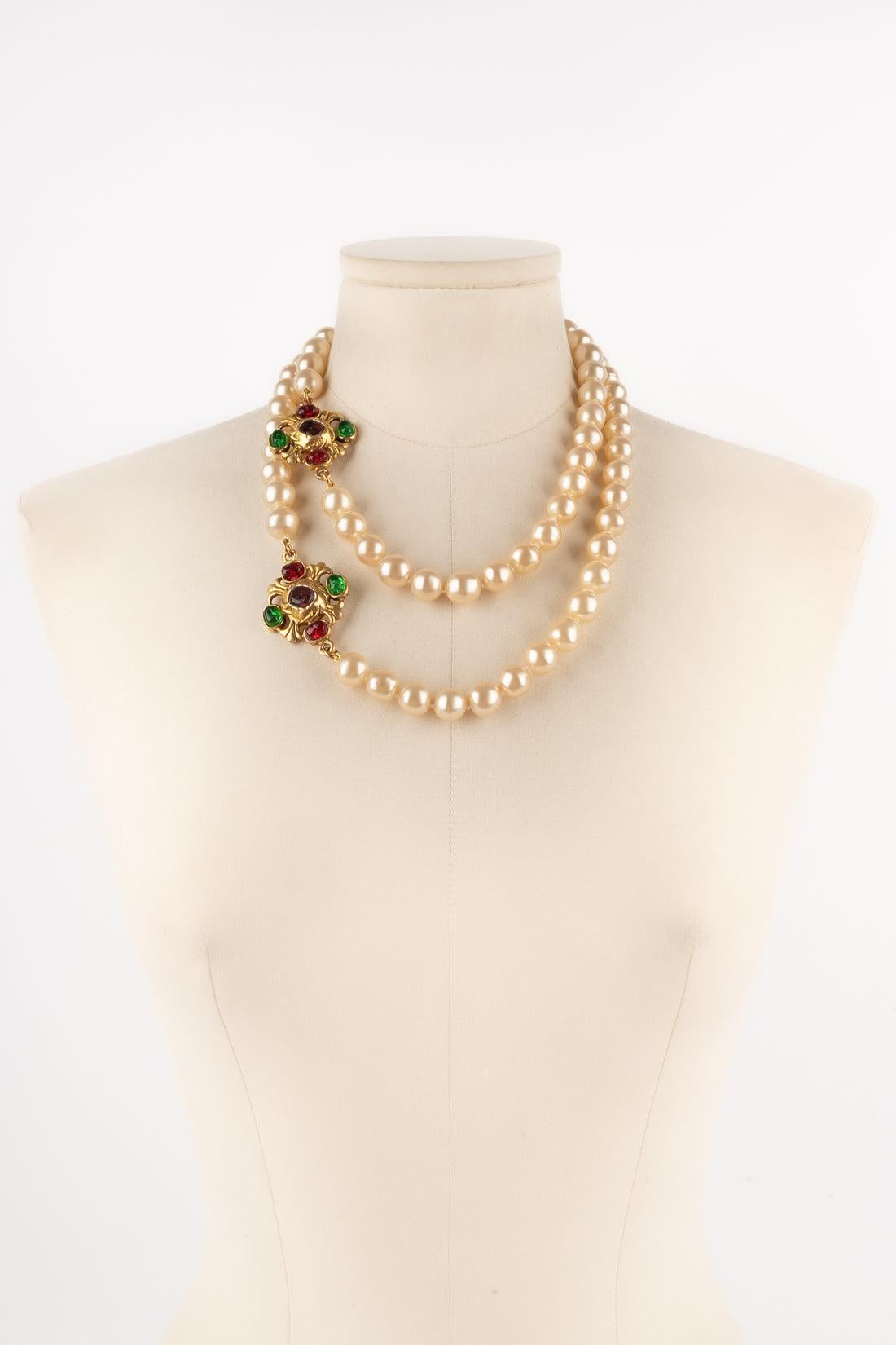 Chanel Byzantine Golden Metal Pearl Necklace, 1985 In Excellent Condition In SAINT-OUEN-SUR-SEINE, FR