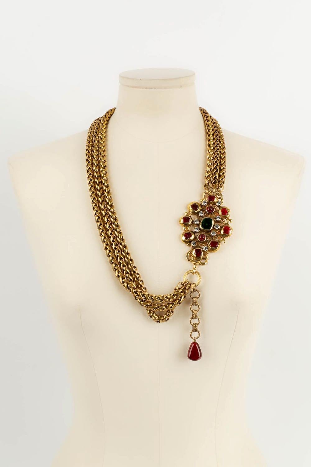 Chanel Gürtel im byzantinischen Stil aus Goldmetall und farbigem Glaspassepartout im Angebot 3