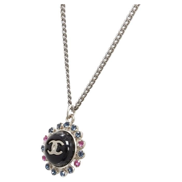 CHANEL C18B CC logo micro black acrylic colorful crystals pearl necklace