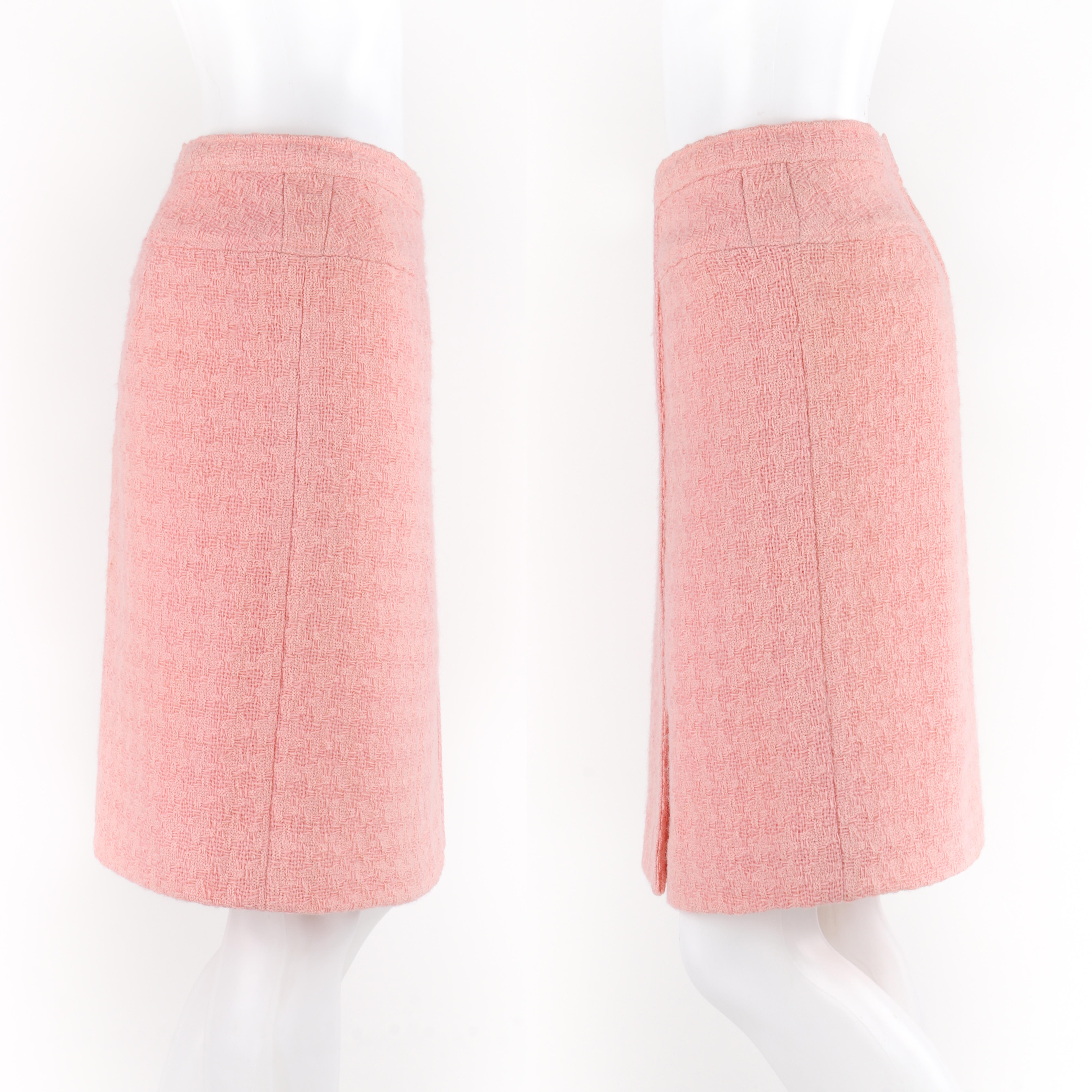 CHANEL c.1980''s 2pc Pink Gold Button-Up Tweed Woven Trim Trim Set Jacket Skirt Suit Set en vente 3