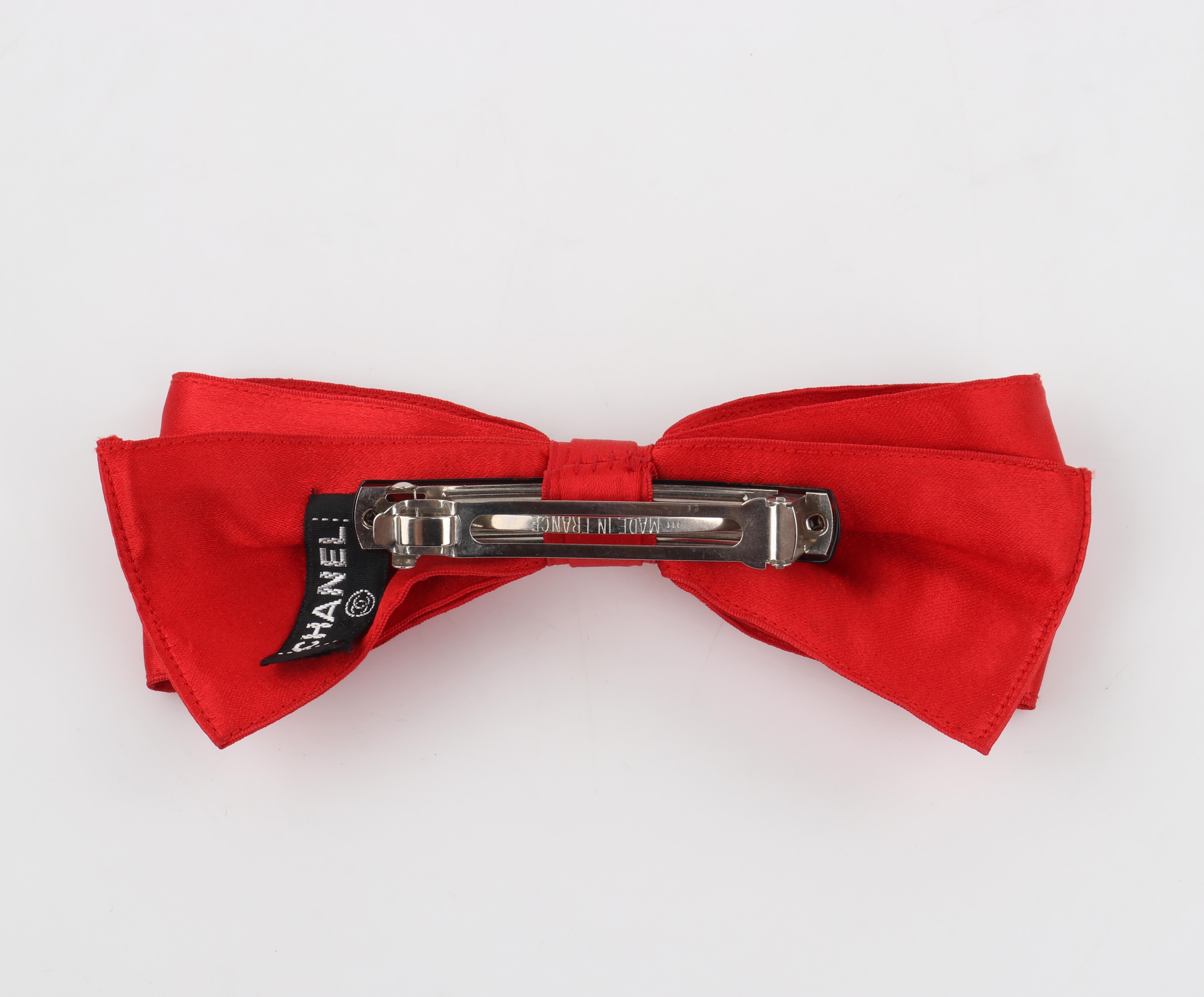 CHANEL c.1980's Vtg Red Satin Silver Barrette Large Bow Hair Clip Accessory For Sale 1