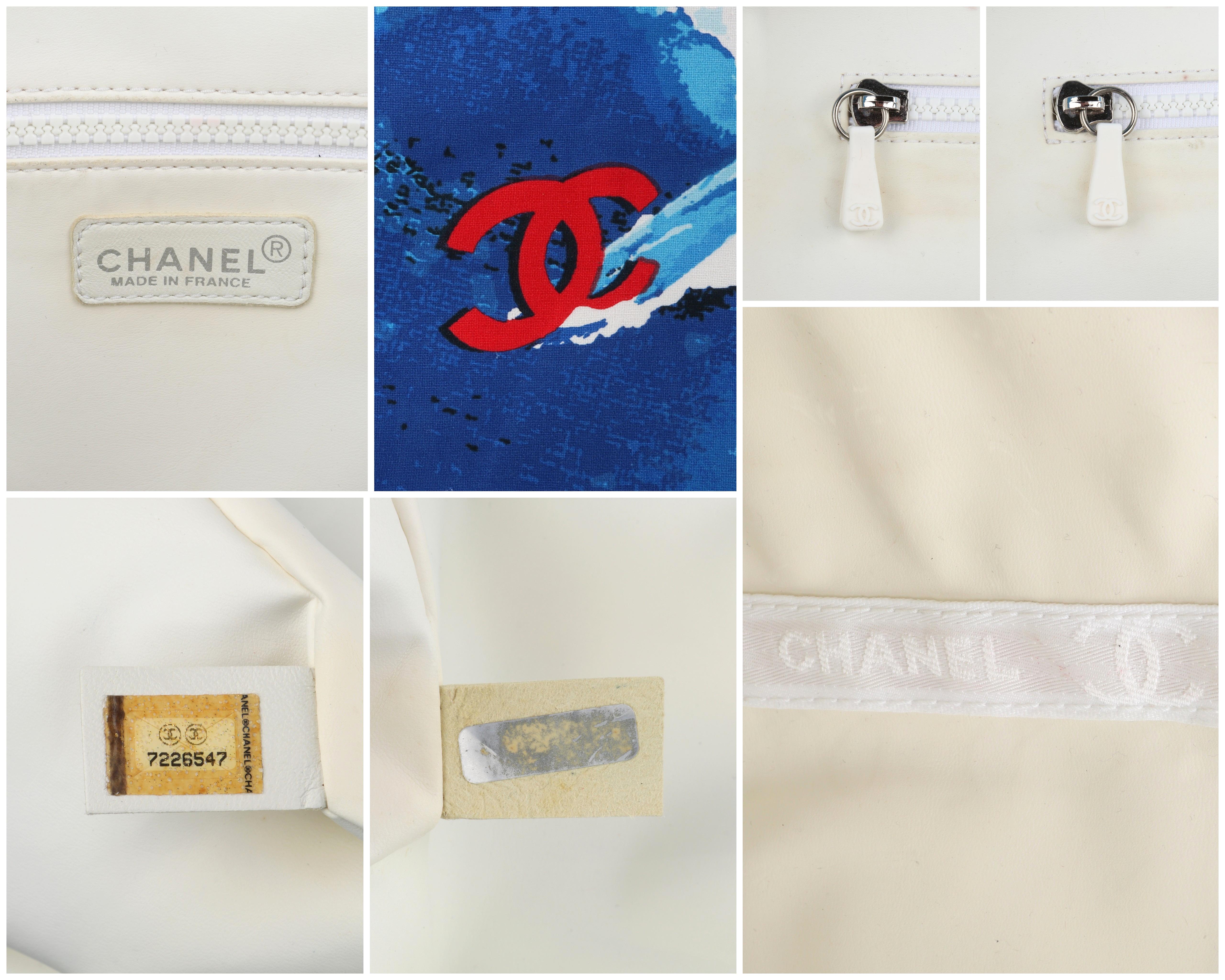 CHANEL c.2002 Red White Blue CC Surf Wave Canvas Beach Bag Large Tote For Sale 3