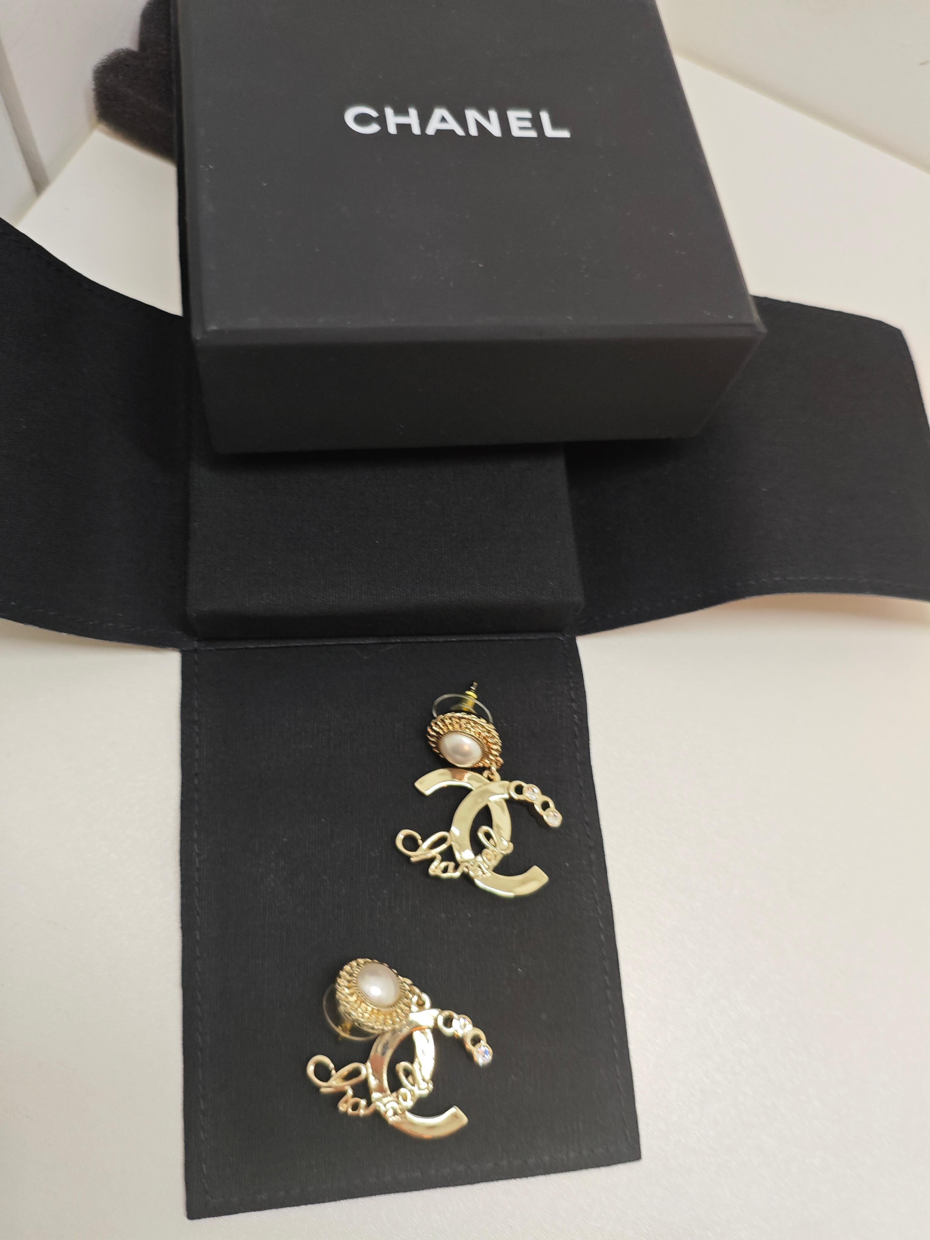 Chanel C22 Large CC Alphabet Oversized Earrings In Excellent Condition For Sale In PUTNEY, NSW