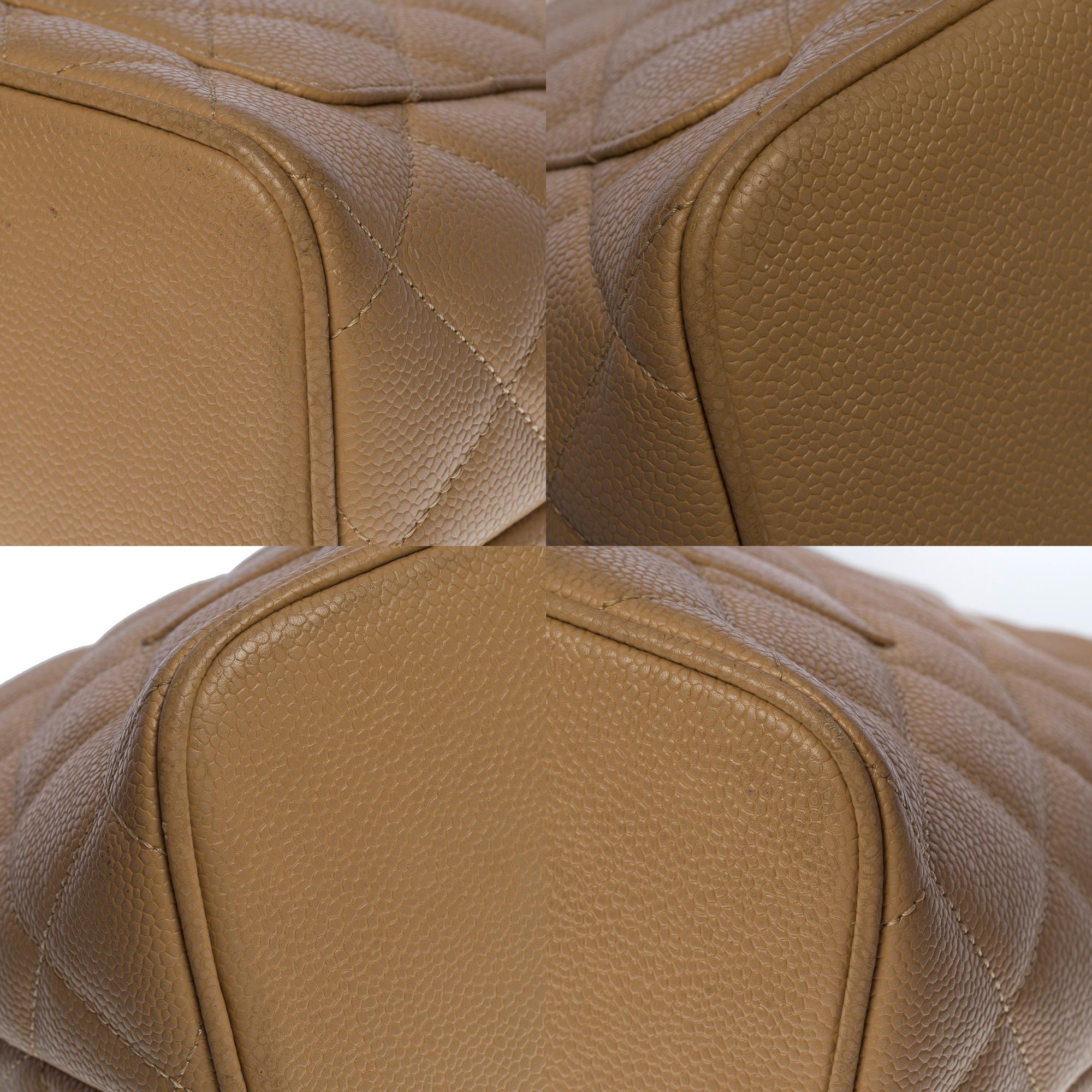  Chanel Médaillon Tote bag in beige caviar leather, GHW 4