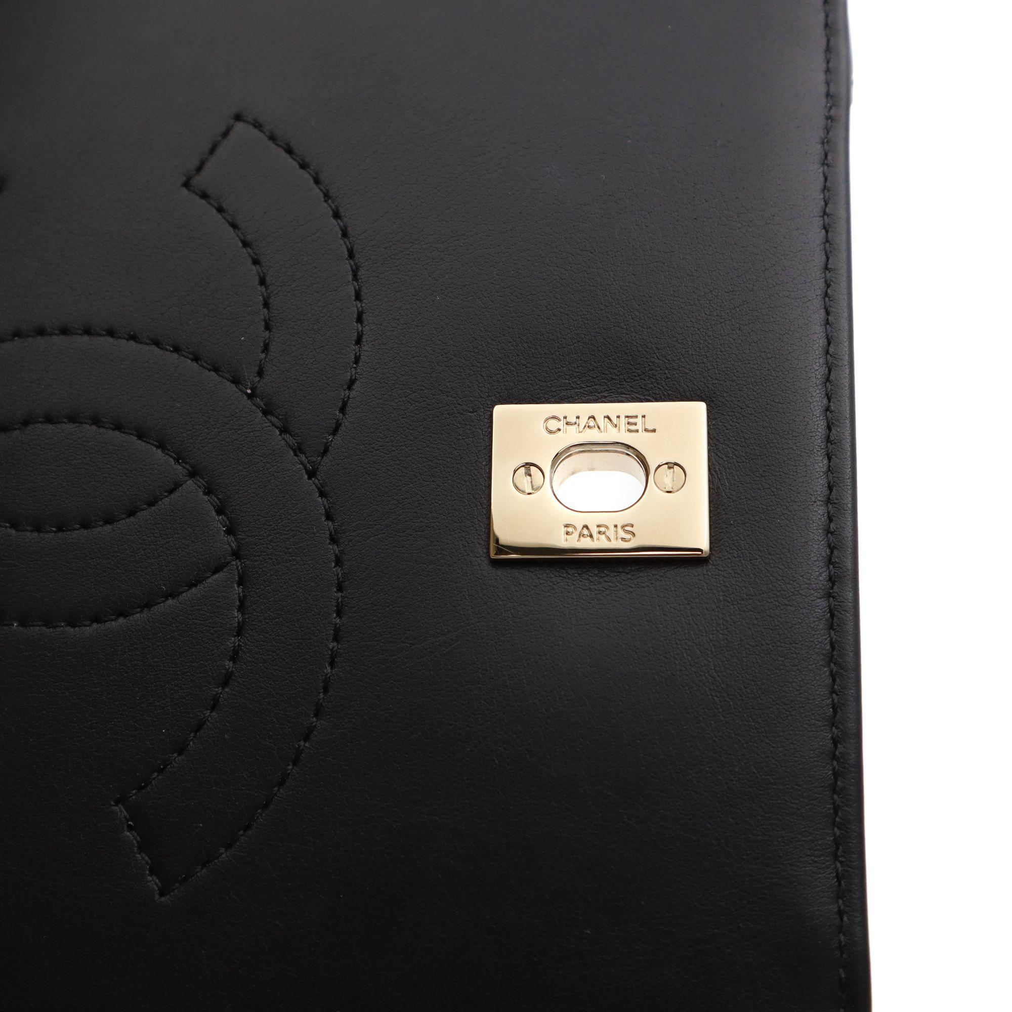 Chanel Calfskin Black Chevron Gold Tone Metal Medium Flap Bag A91588 6