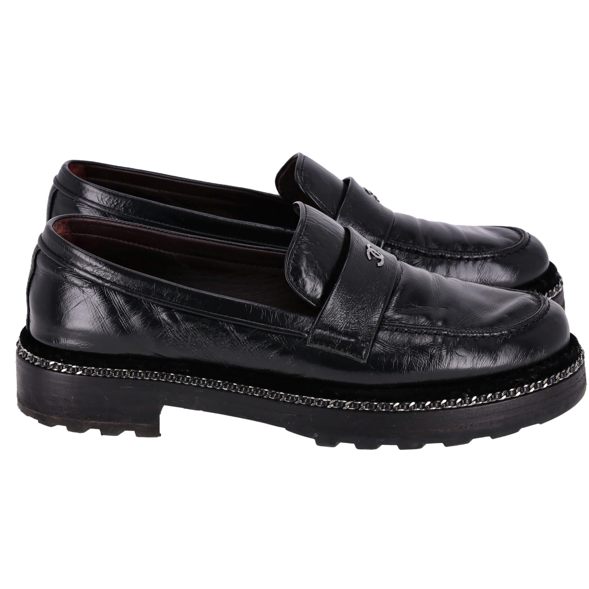 Women's Chanel Calfskin Leather 'CC' Logo & Chain Moccasin Loafers