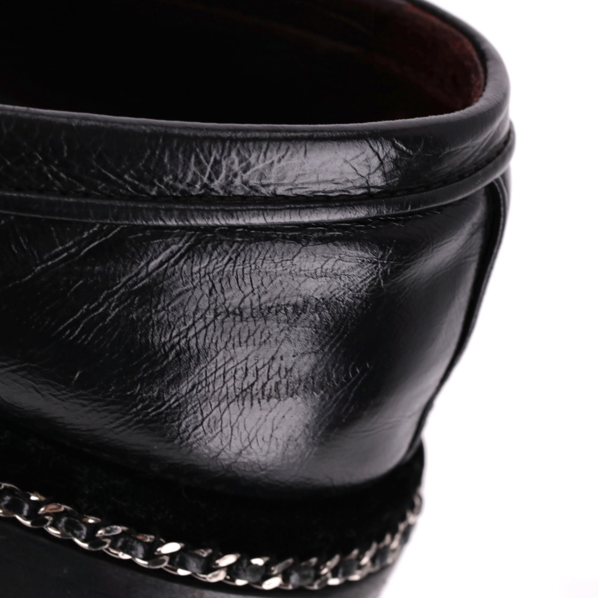 Chanel Calfskin Leather 'CC' Logo & Chain Moccasin Loafers 5