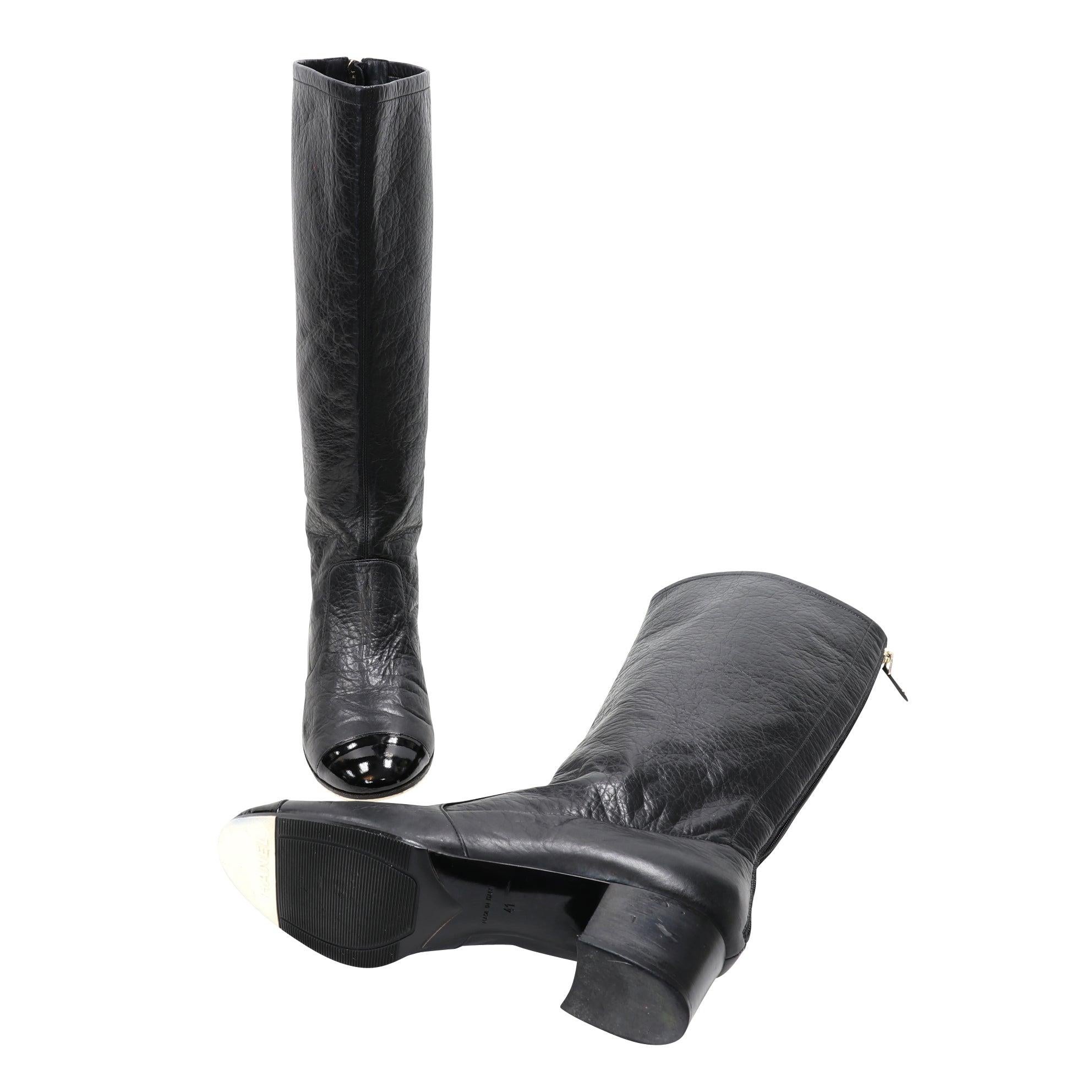 Women's Chanel Calfskin Leather Knee High Riding Boots 41 CC-S1111P-0002