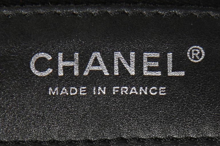 Chanel Calfskin Mesh Hidden Sequin CC Black Tote Bag For Sale 6
