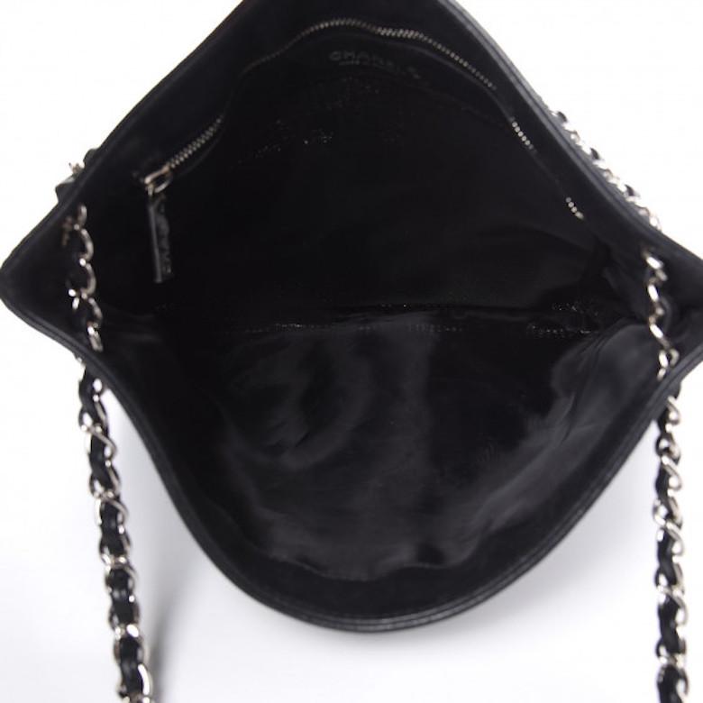 Chanel Calfskin Mesh Hidden Sequin CC Black Tote Bag In Excellent Condition In London, GB