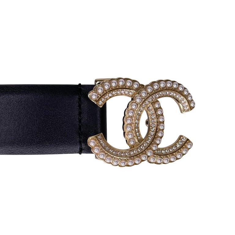 Chanel Calfskin Pearl Crystal Queen of France CC Belt (32/80)