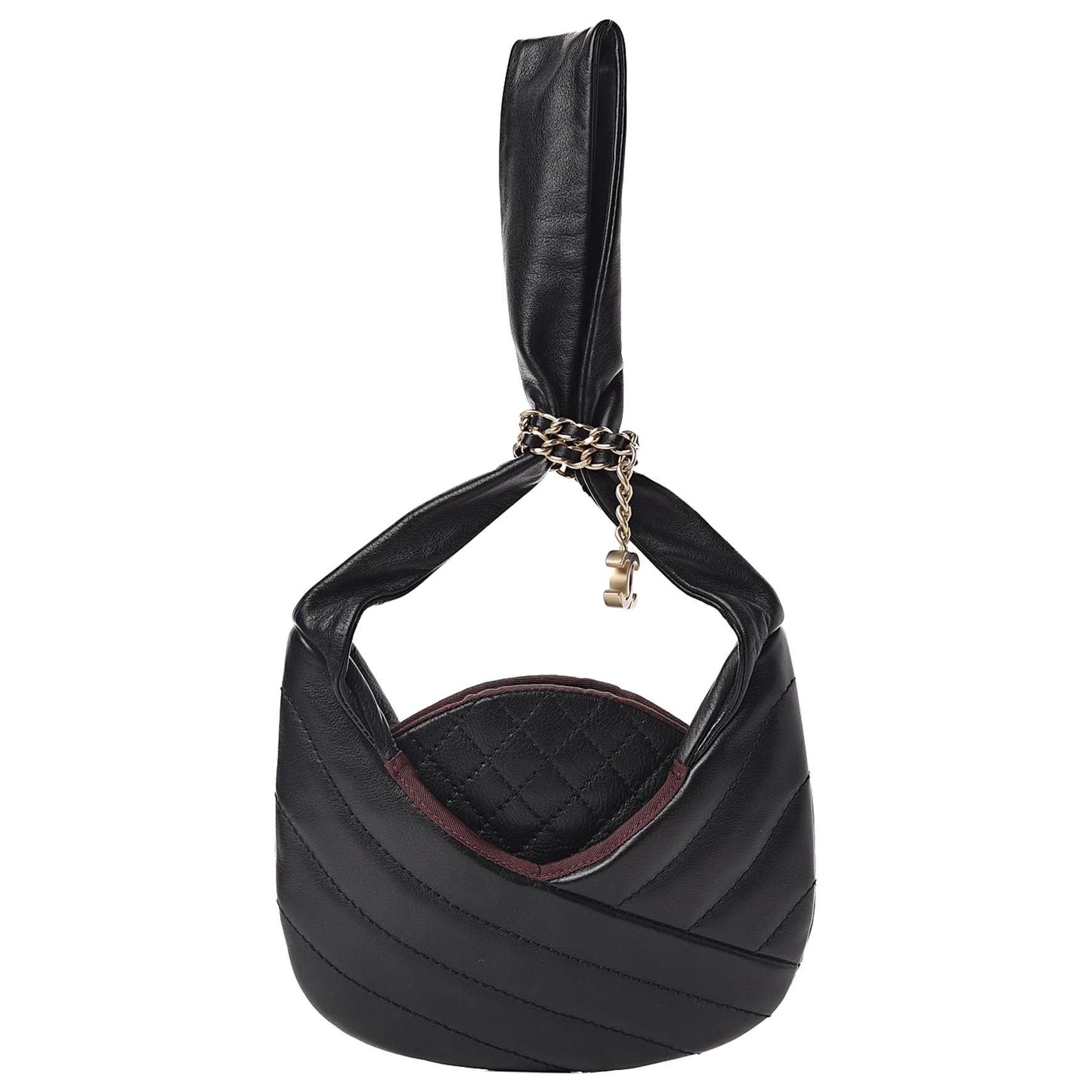 Chanel Calfskin Quilted Small Chain Evening Black Tote In Good Condition For Sale In Miami, FL
