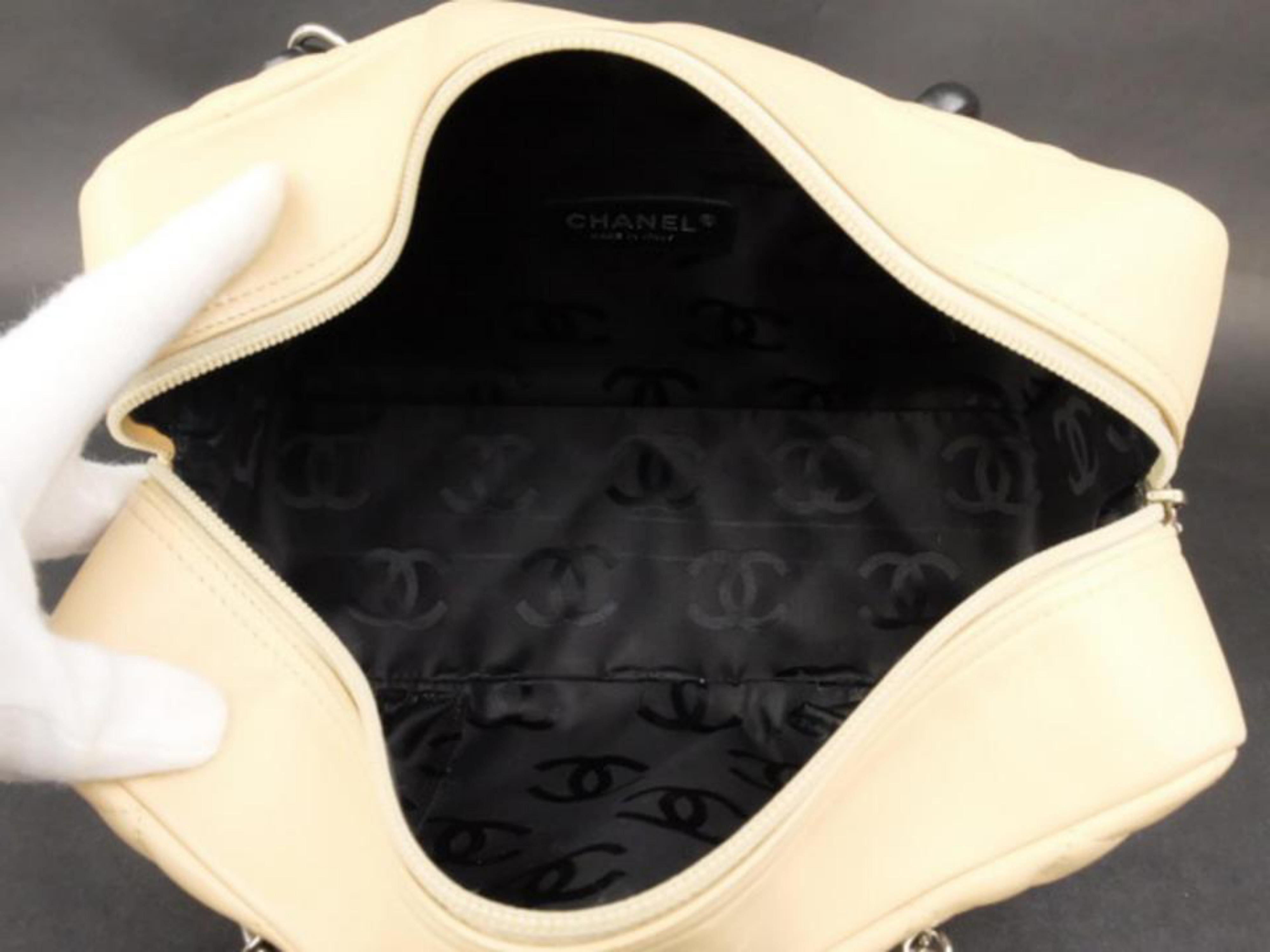 Women's Chanel Cambon Bicolor Ligne Bowler 227765 Beige X Black Quilted Leather Shoulder For Sale