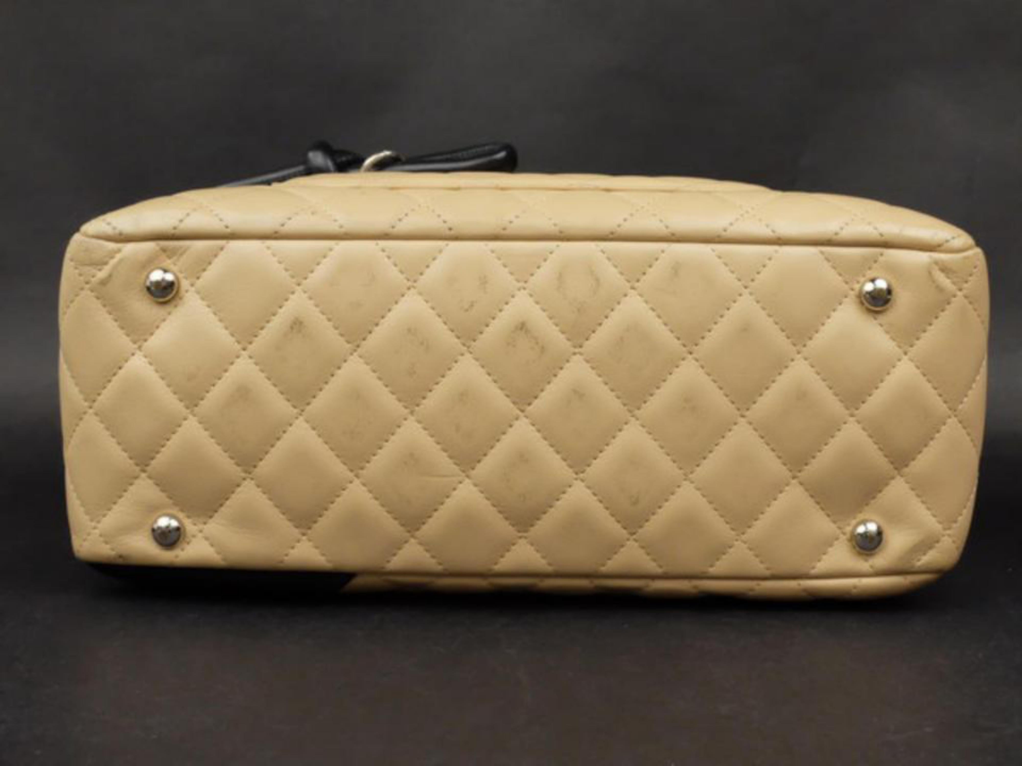 Chanel Cambon Bicolor Ligne Bowler 227765 Beige X Black Quilted Leather Shoulder For Sale 5