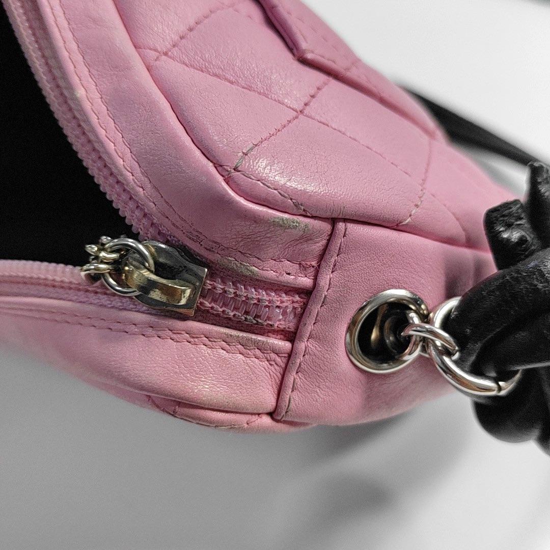 Chanel - Pochette Cambon - Cuir rose - Bracelet noir en vente 9