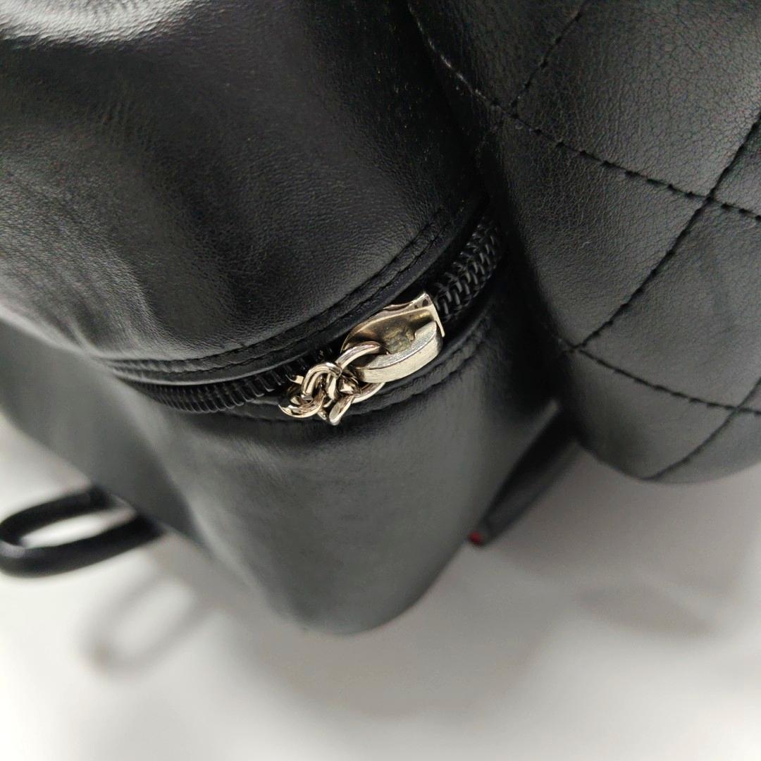 Chanel Cambon Borsa grande in pelle di vitello nera con doppia tracolla in vendita 10