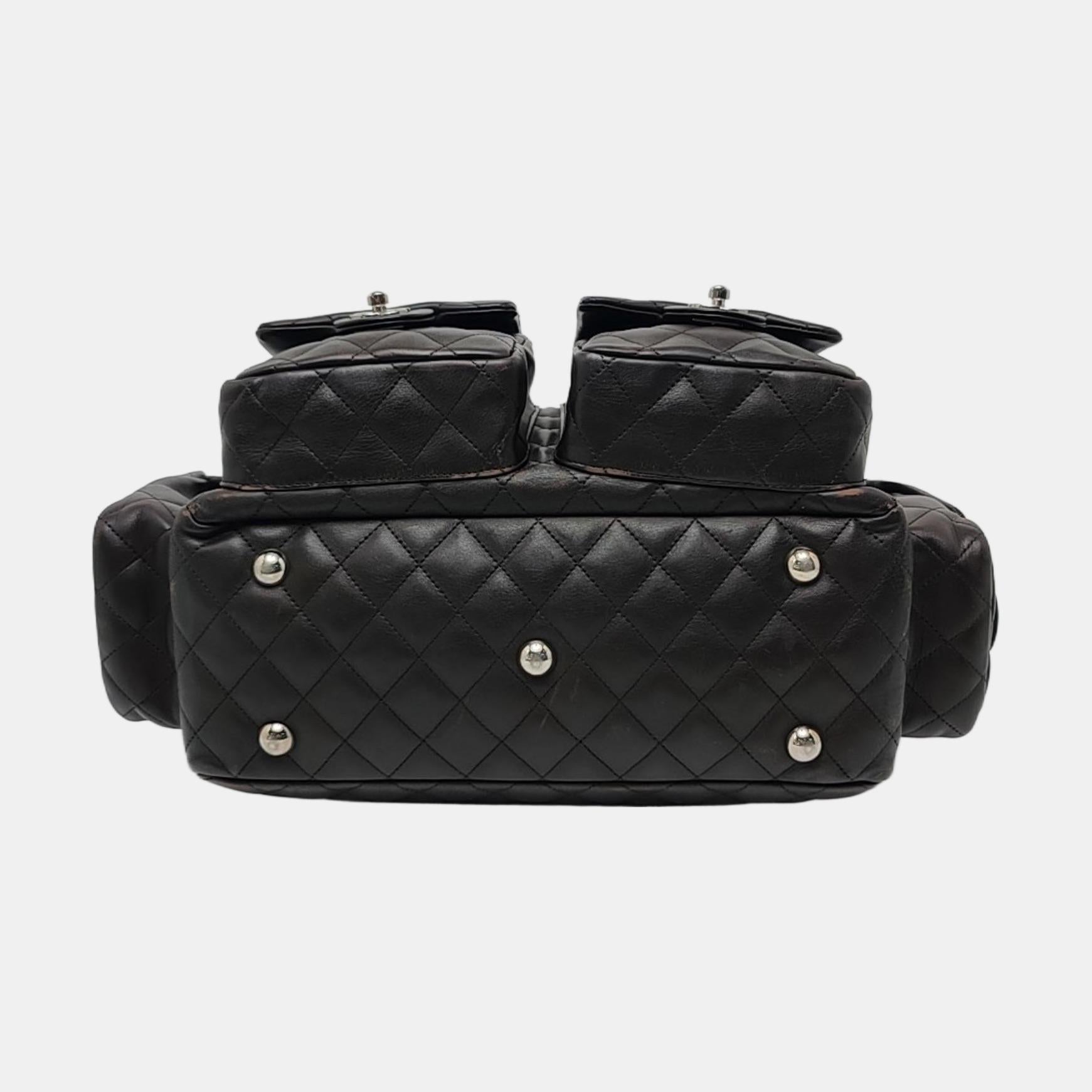 Chanel Cambon Large Sac à main en cuir de veau marron foncé à double bandoulière en vente 1