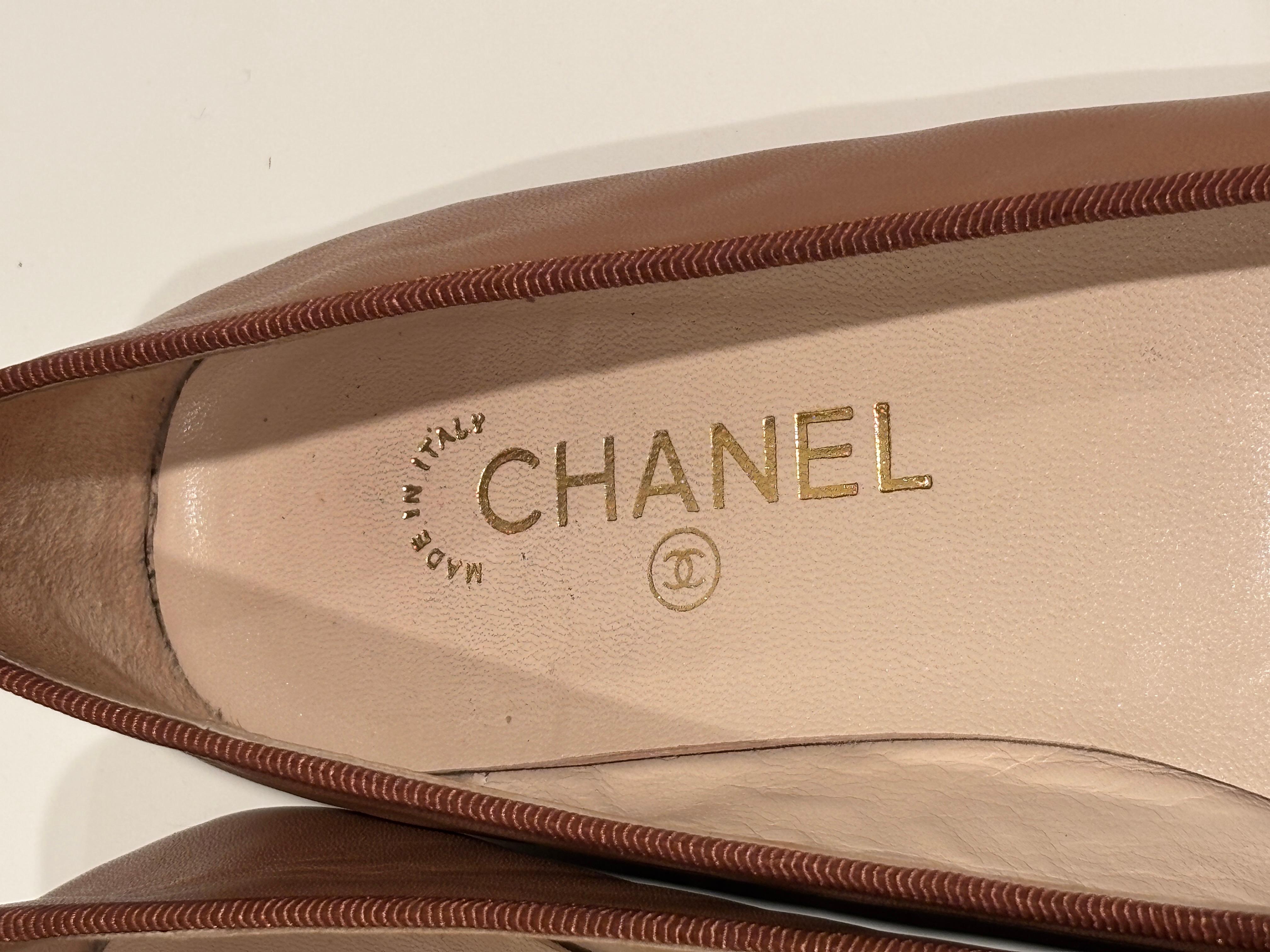 Ballerines Chanel Cambon en cuir  Brown et Black Taille EU 41 en vente 10