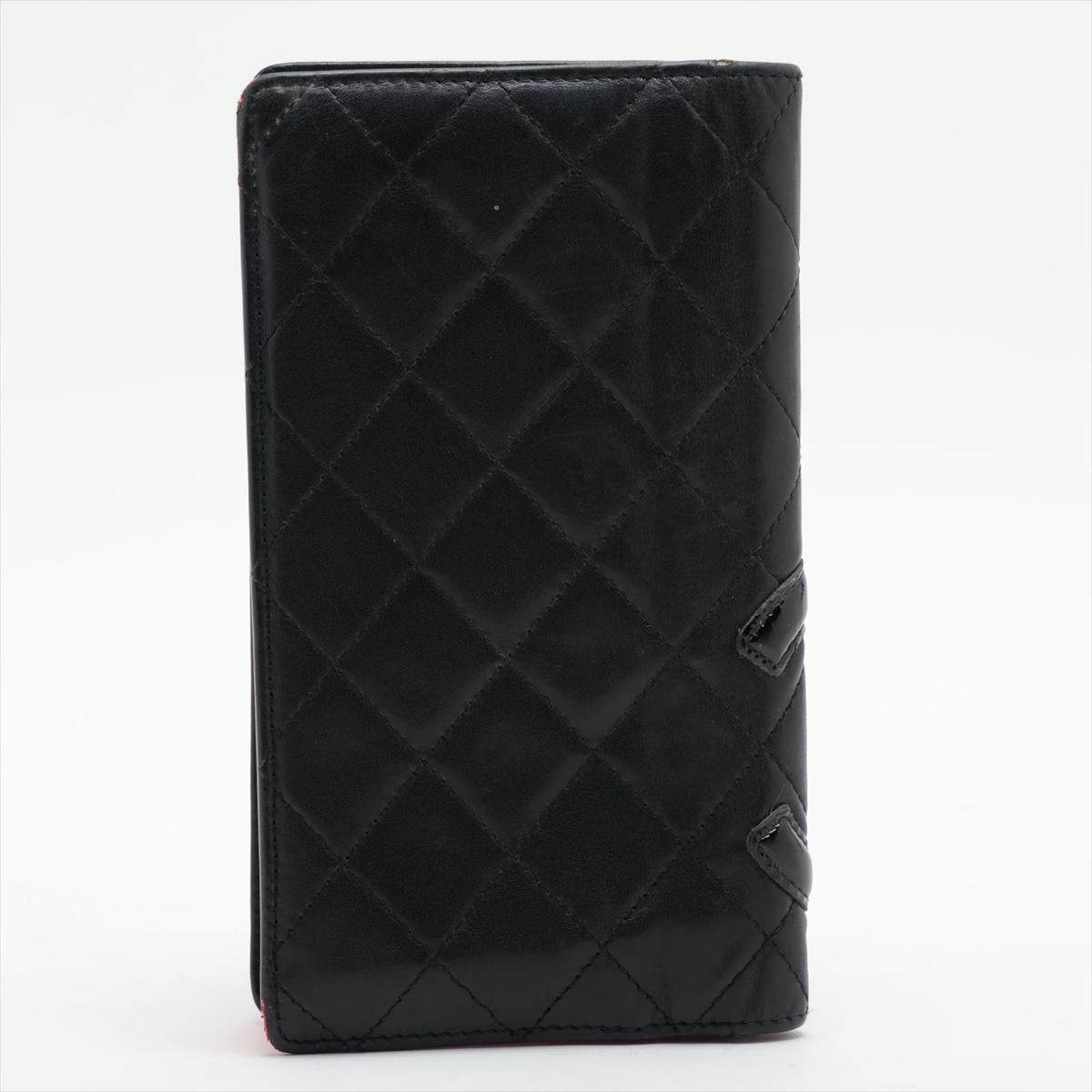 Chanel Cambon Line Cuir d'agneau Portefeuille zippé rond Organisateur Noir Bon état à Humacao, PR