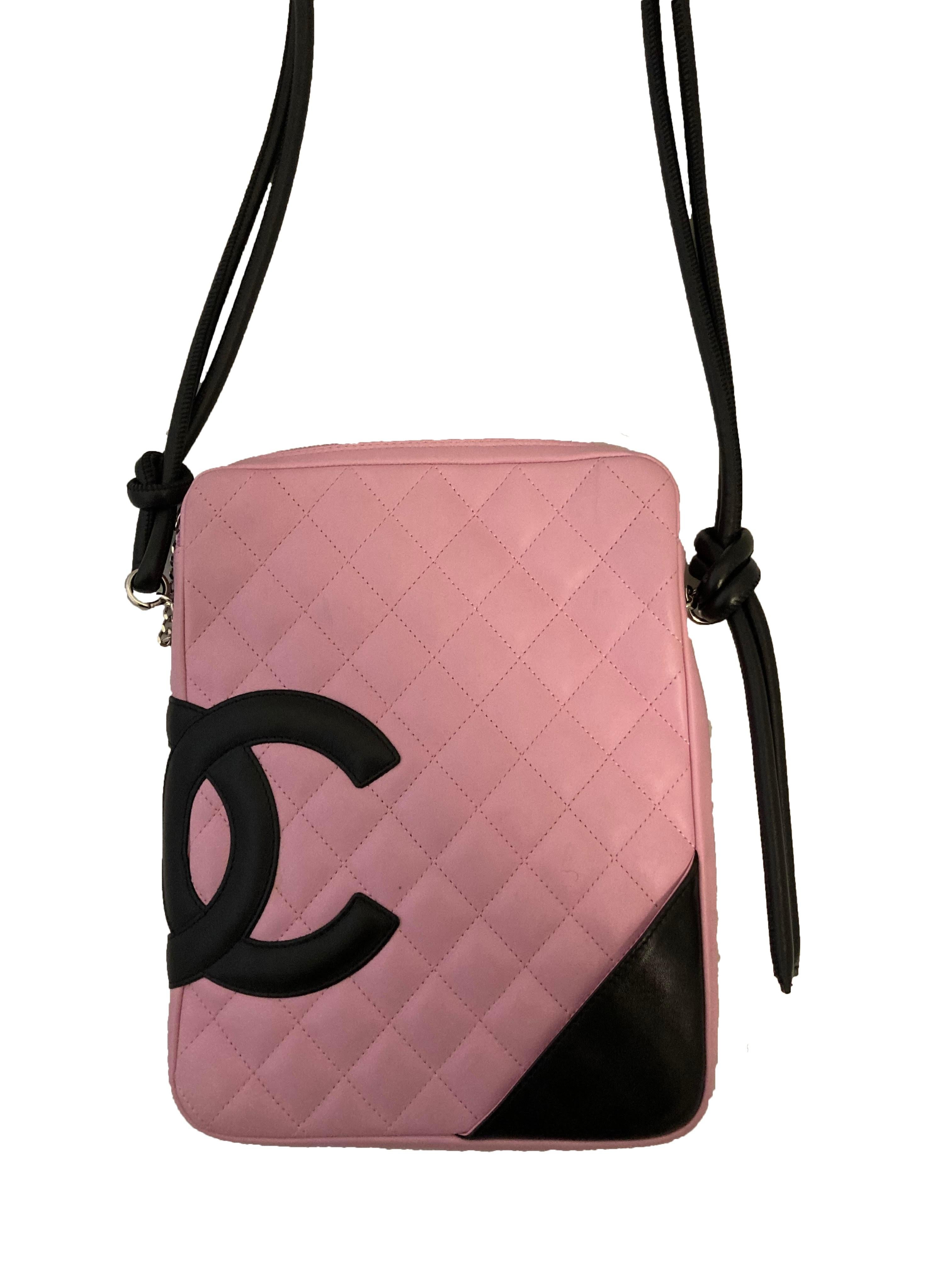 Chanel Cambon Crossbody Acolchado en Bueno estado para la venta en Glasgow, GB