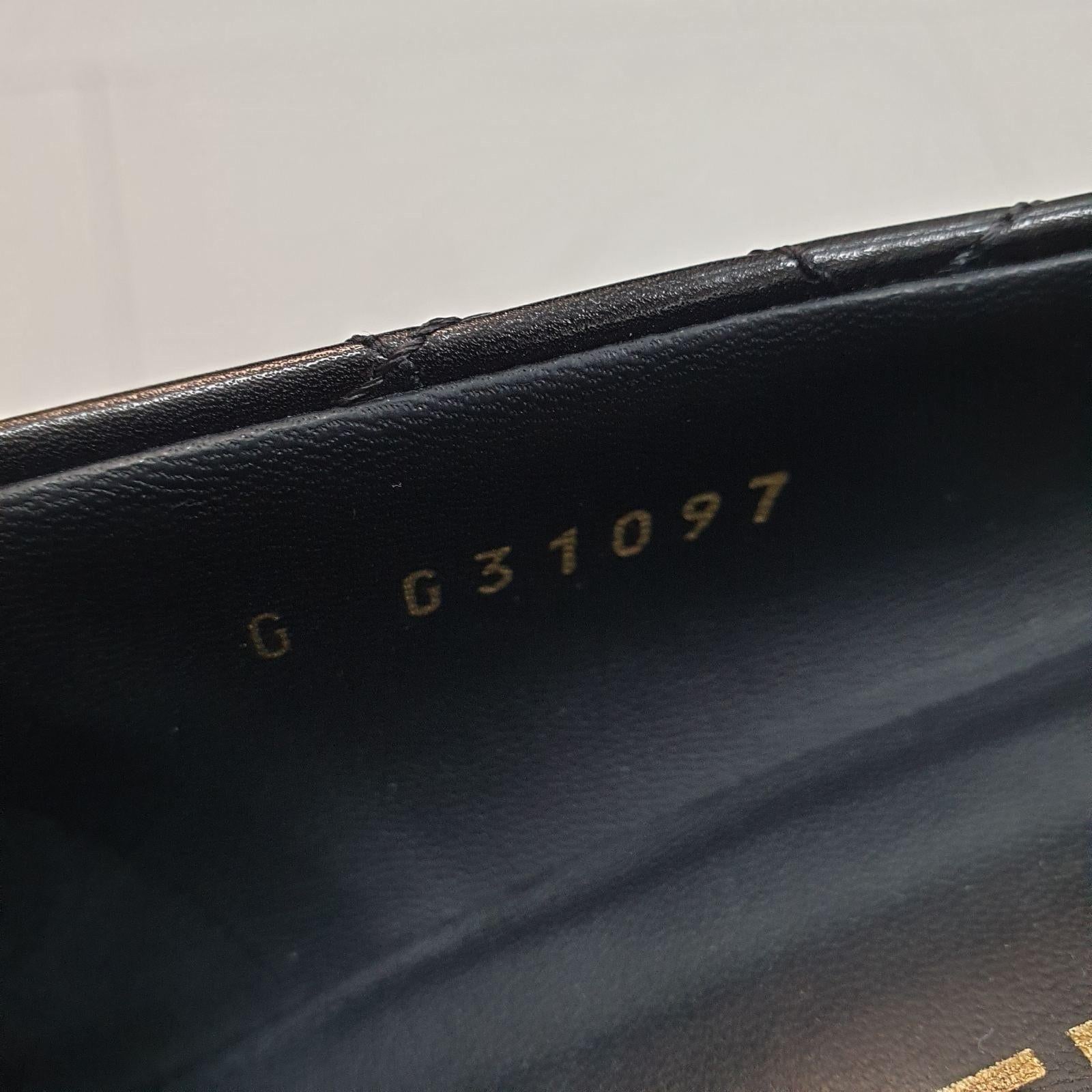 CHANEL Cameilla Noir Cuir matelassé Or Design Floral Escarpins Talon Sz.41 en vente 4