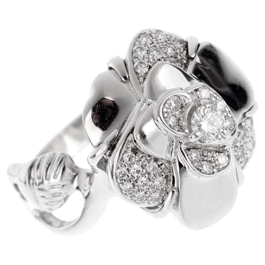 Anello Chanel Camelia in oro bianco 18 carati con diamante Sz 5 1/4
