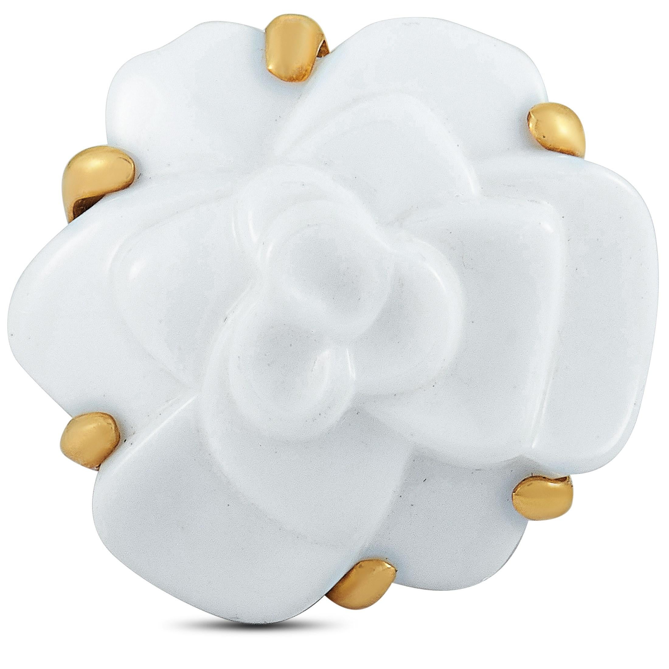 Women's Chanel Camélia 18 Karat Yellow Gold and White Agate Ring