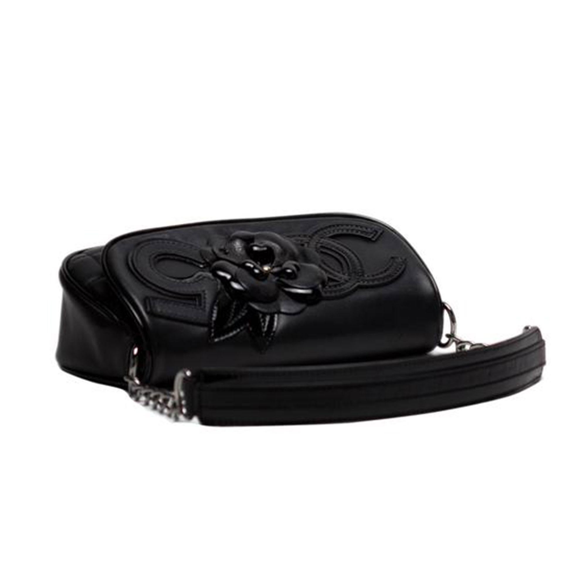 Chanel Camelia 5 Black on Black Lambskin Flap Bag For Sale 5