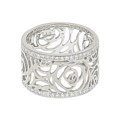 Chanel Camelia Ajoure Ring aus Weißgold und Diamant