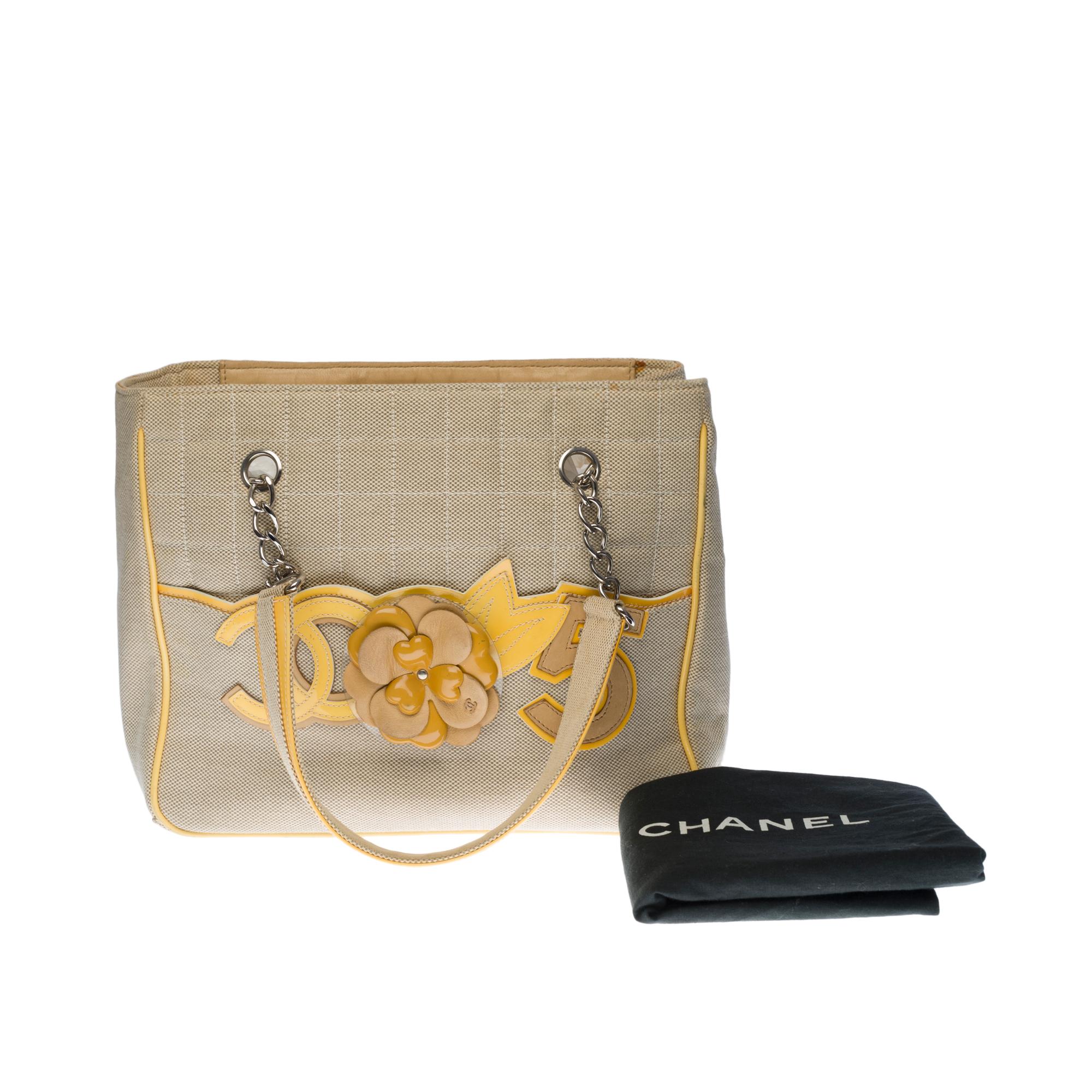 Chanel Camelia bag N°5 Tote bag in beige canvas, SHW 4