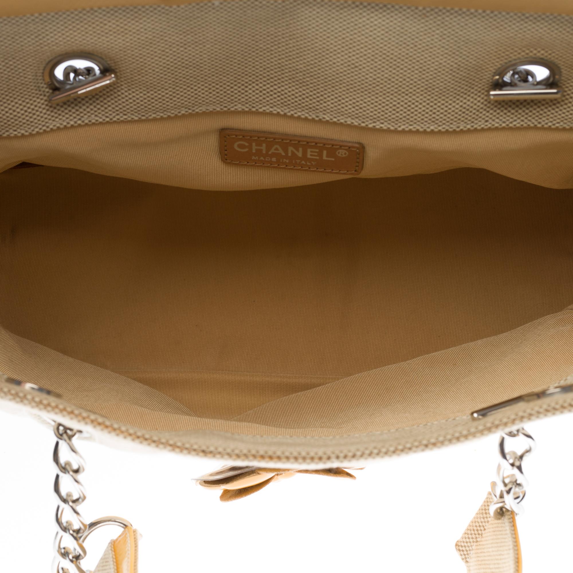 Women's Chanel Camelia bag N°5 Tote bag in beige canvas, SHW