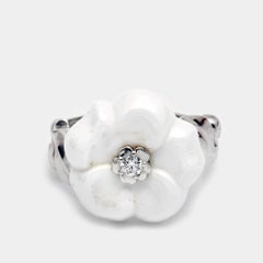 Chanel Camélia Galbé White Ceramic Diamond 18k White Gold Ring Size 55