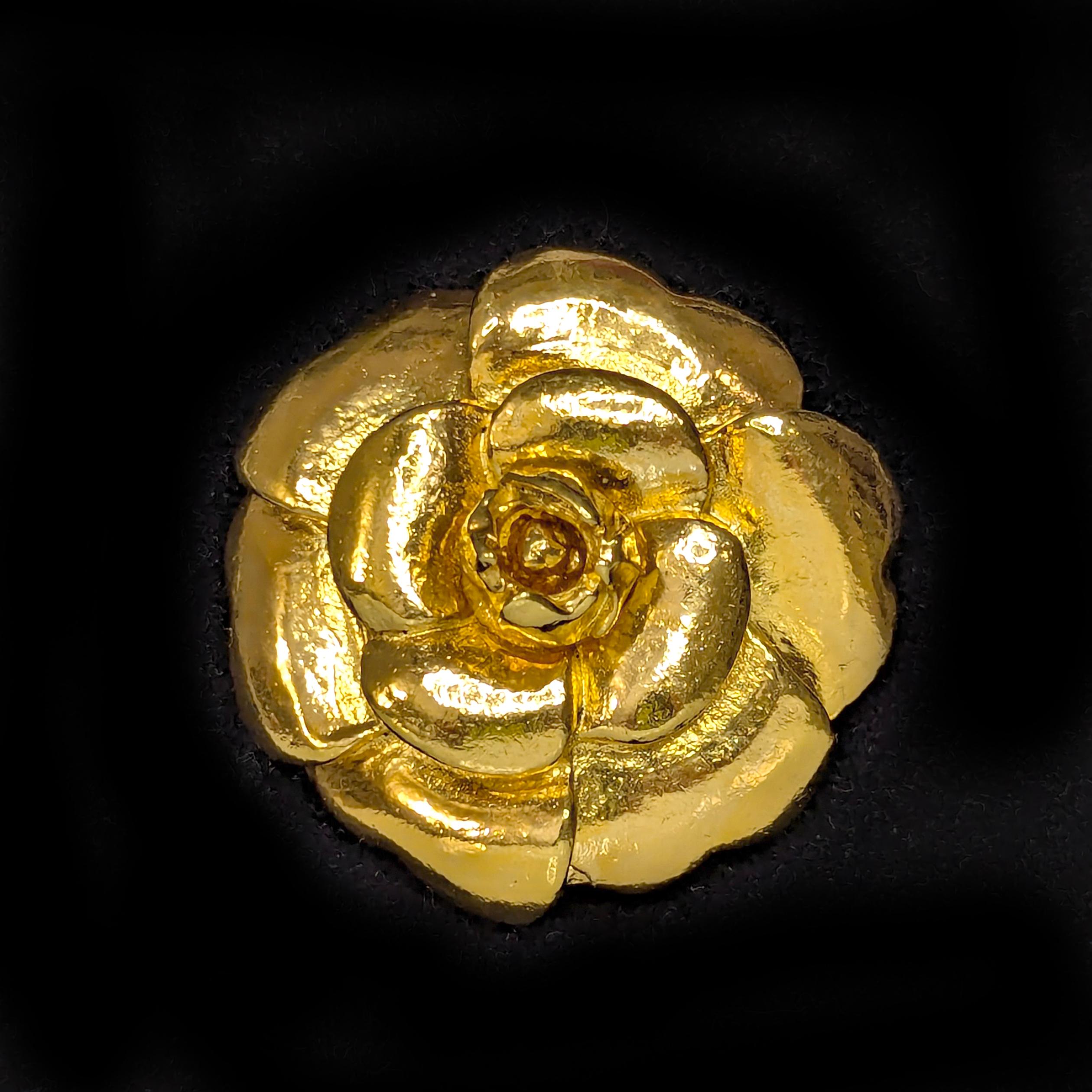 Women's or Men's CHANEL Camelia Flower Brooch and Earrings Set, France c. 1980s-1990s For Sale