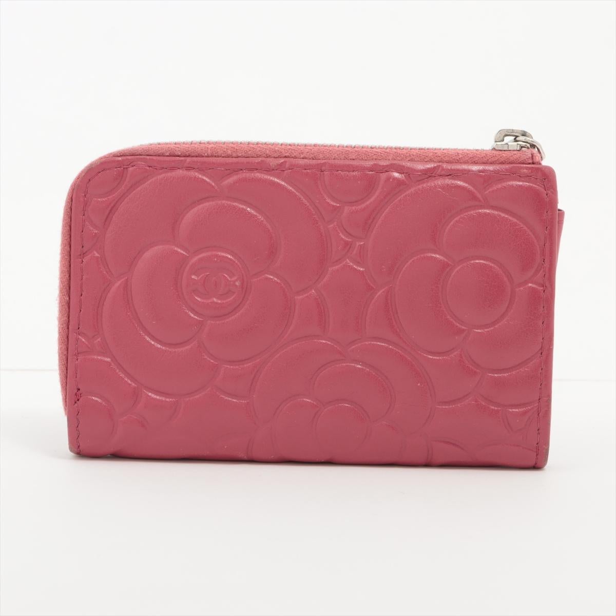 Chanel Camelia Leather Coin Case Fushcia In Good Condition In Indianapolis, IN